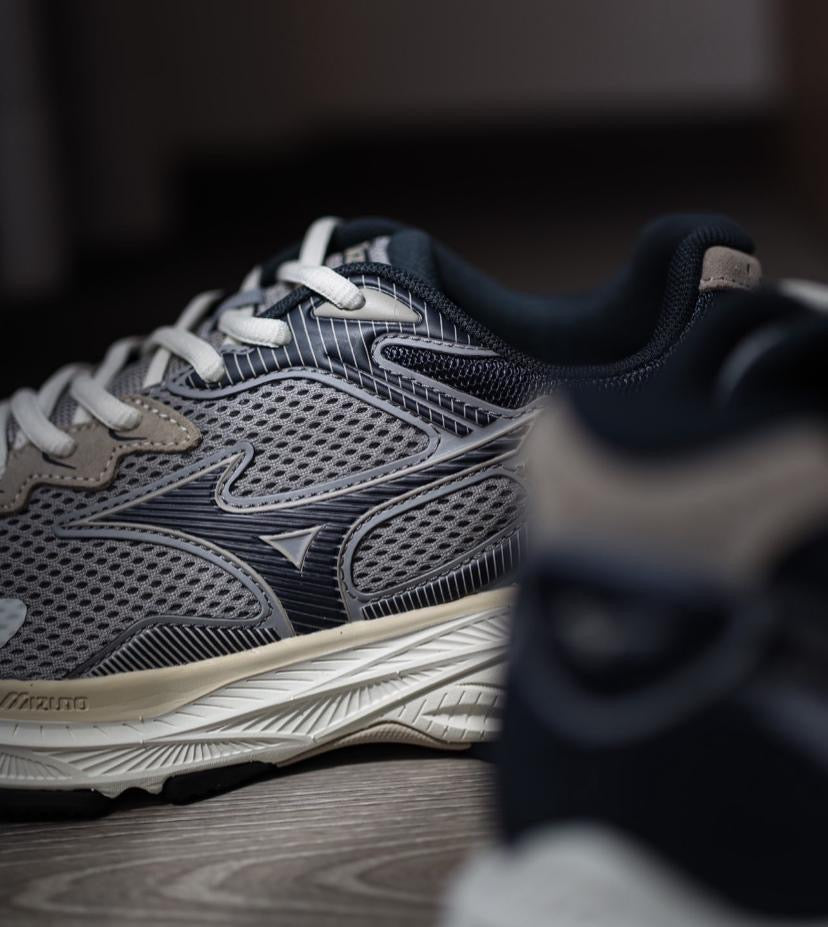Preorder 預訂 Mizuno Racer S Space Grey Blue D1GH223506