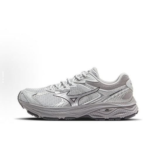Preorder 預訂 Mizuno Racer V2 2.0 Grey Silver D1GH250605