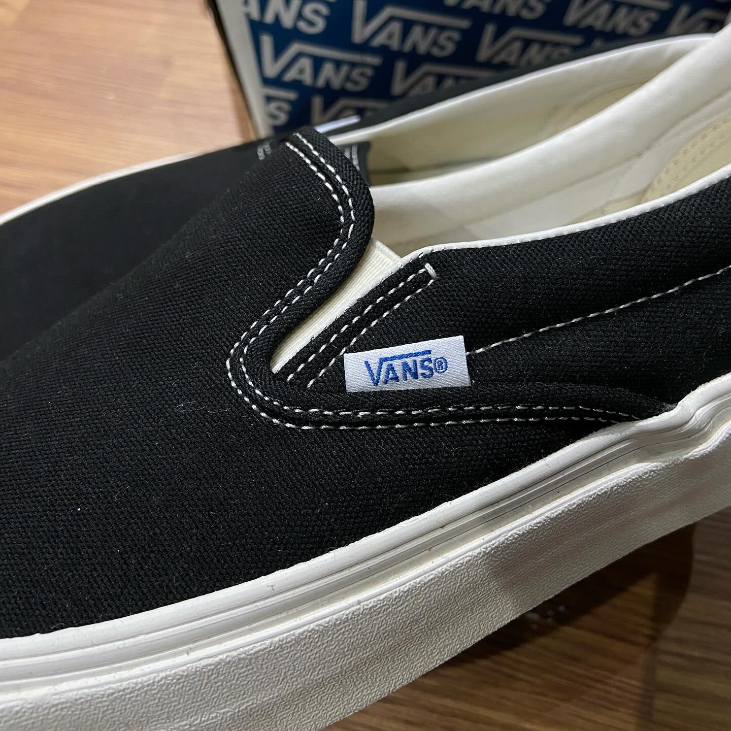 Vans OG Classic Slip On Black VN000UDF3SY 黑白