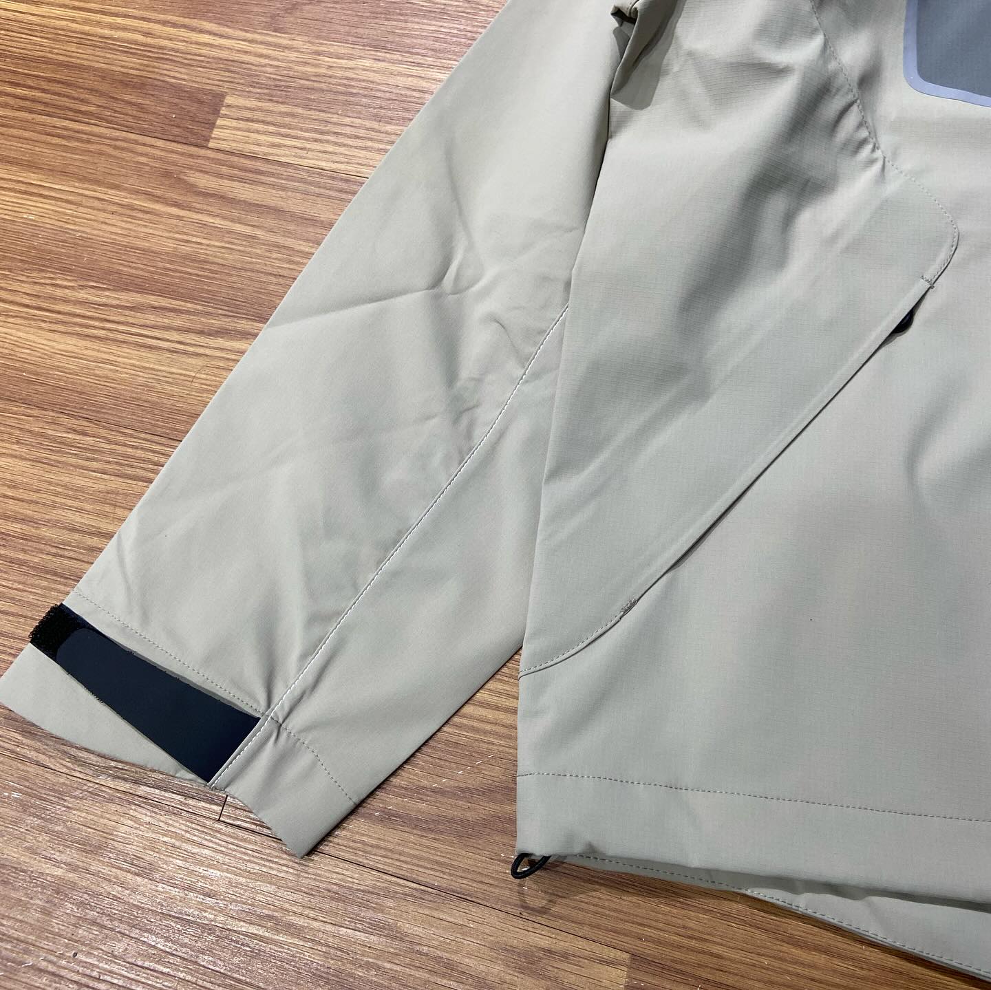 Preorder 預訂 :CCL Waterproof Jacket Khaki 暴雨級三防硬殼式衝鋒衣 卡其