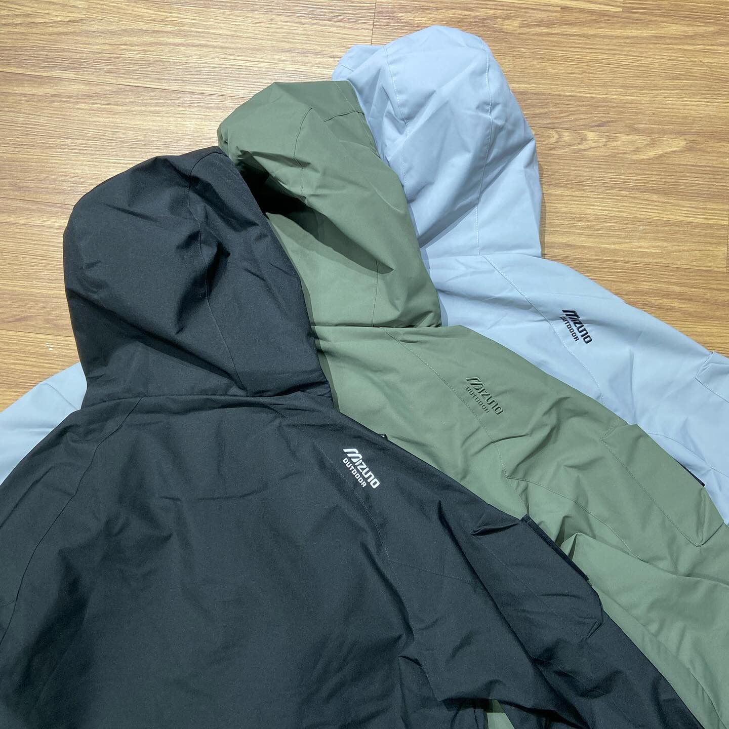 Mizuno Waterproof Mountain Patch Jacket 暴雨級防水硬殼式衝鋒衣