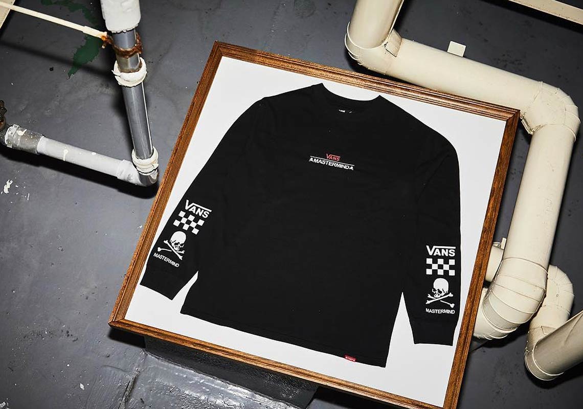 Mastermind Japan MMJ x Vans “OFF THE WALL” Tee LS Black Mastermind World MMW