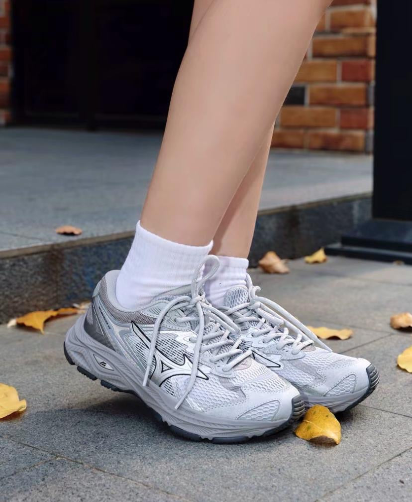 Preorder 預訂 Mizuno Racer V2 2.0 Grey Silver D1GH250605