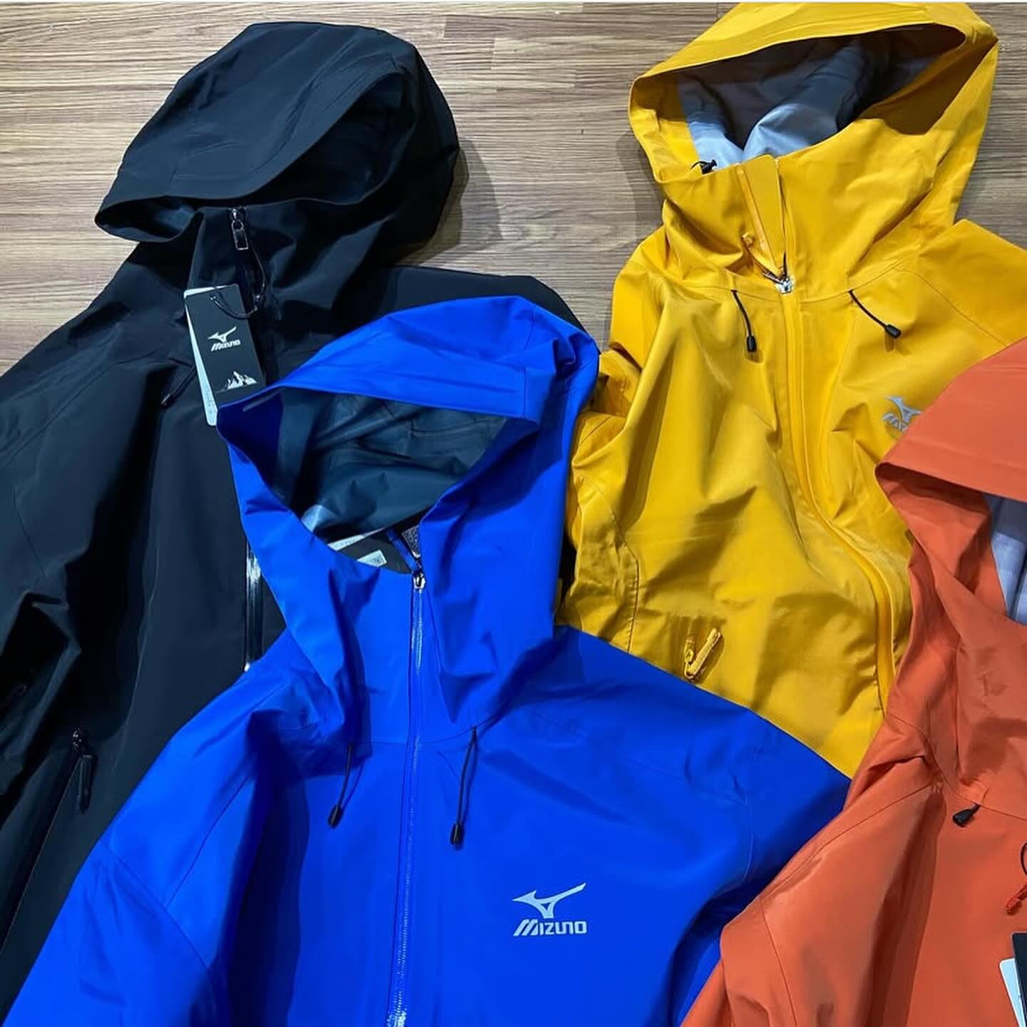 Mizuno Waterproof Jacket 暴雨級防水硬殼式衝鋒衣