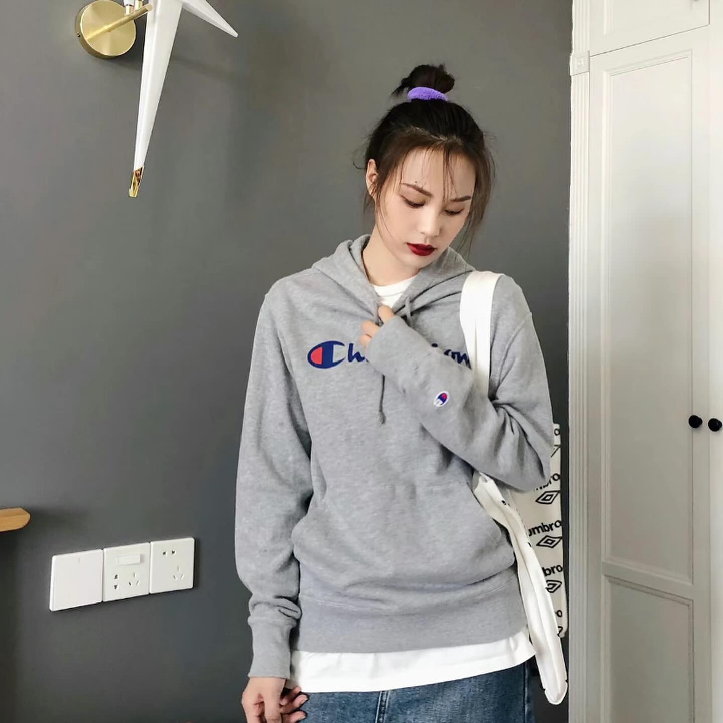 日版 Champion JP Script Logo Hoodie Grey C3-J117