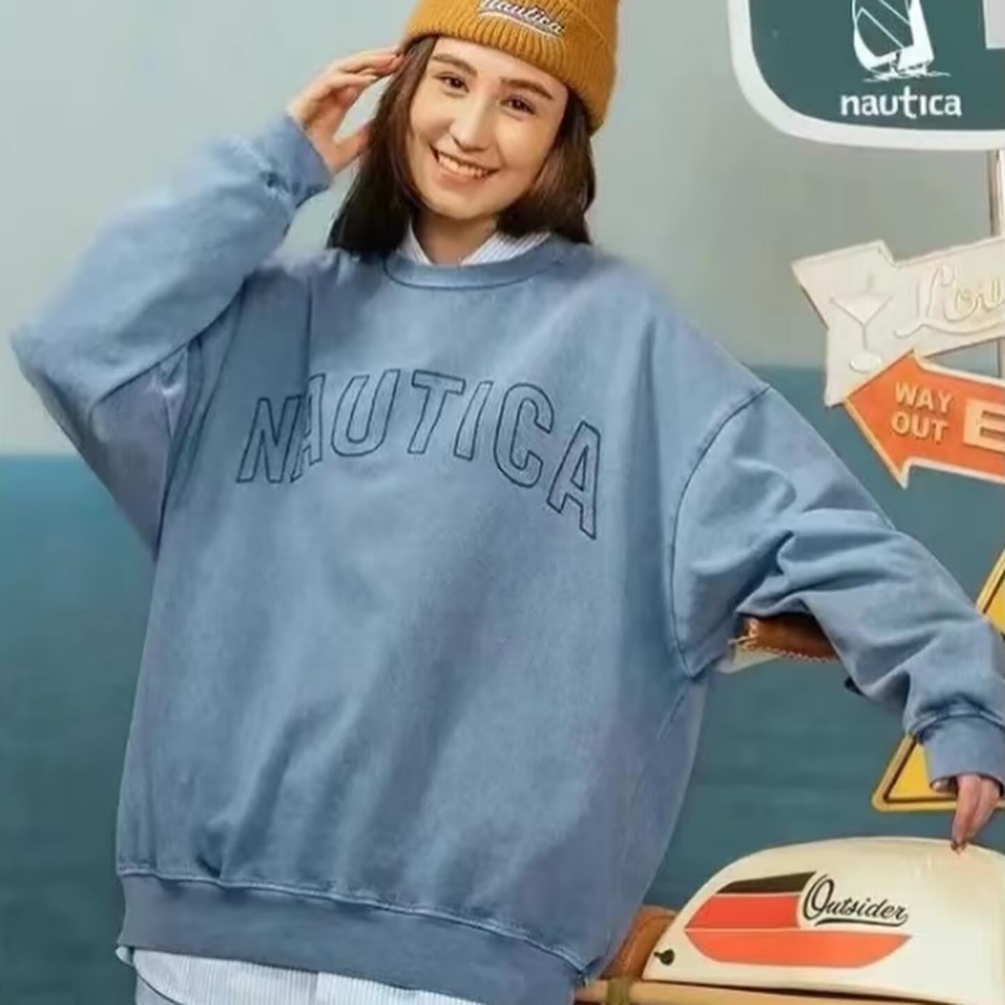 Nautica White Sail Label Pigment Dyed Arch Logo Sweat Crewneck