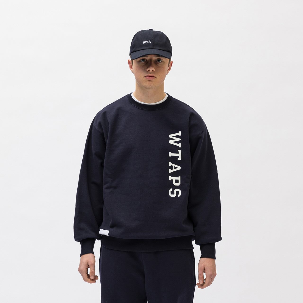 Wtaps Design 01 / Sweater College Navy 231ATDT-CSM02 (Display Item)