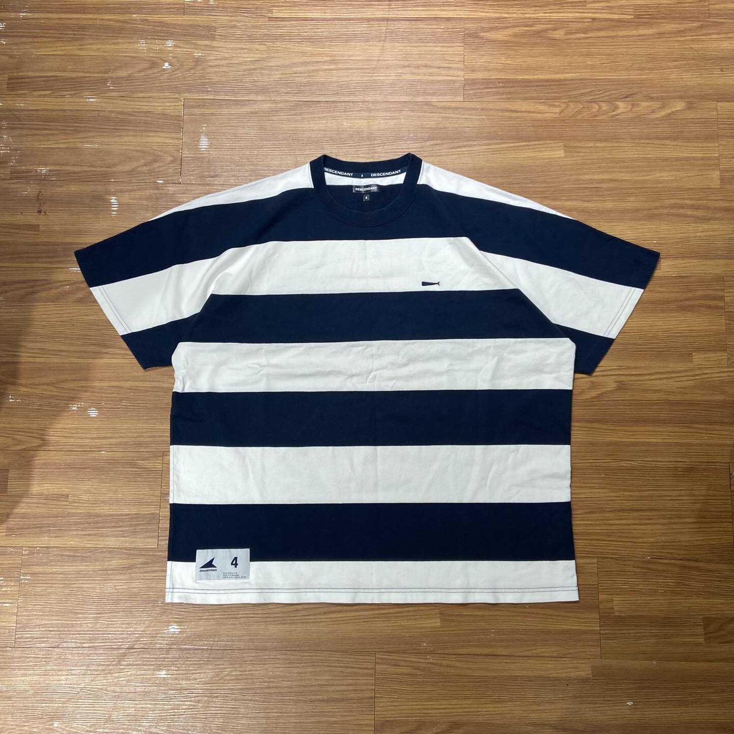 Descendant Horizontal Stripe Top SS Navy (Display Item) – KixBros