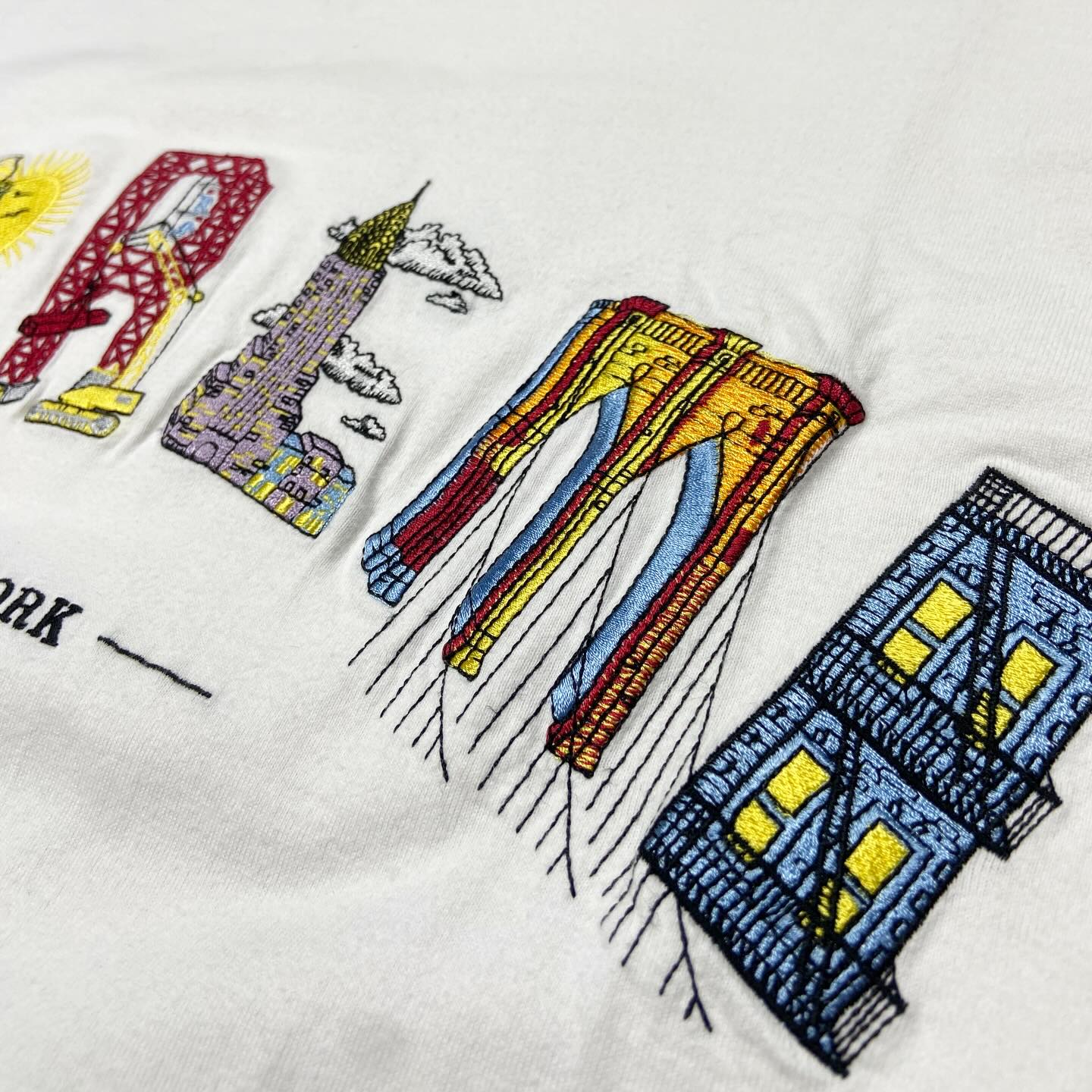 Supreme City Arc Top SS White 全刺繡Logo (Used)