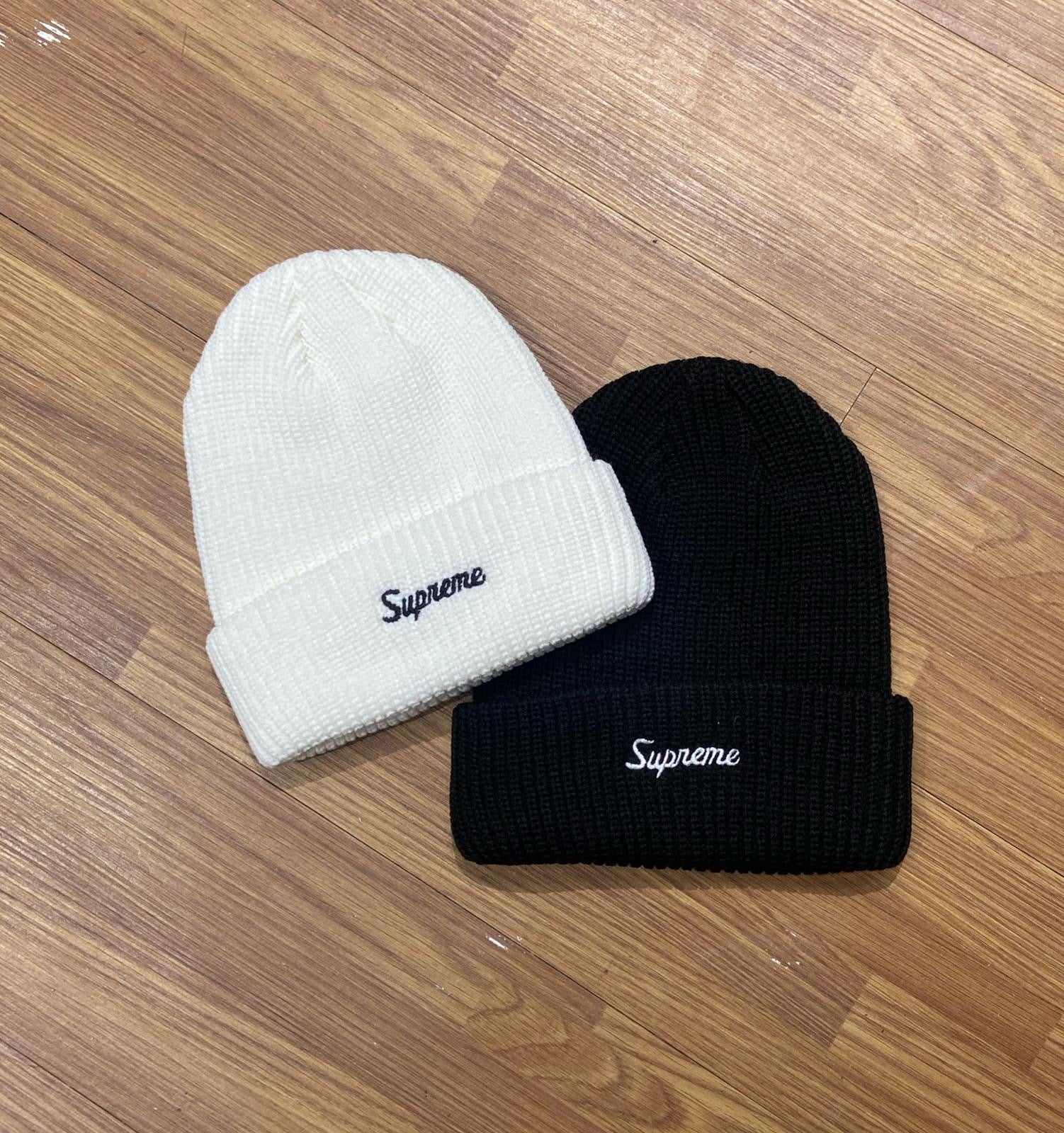 Supreme Loose Gauge Beanie Black White – KixBros