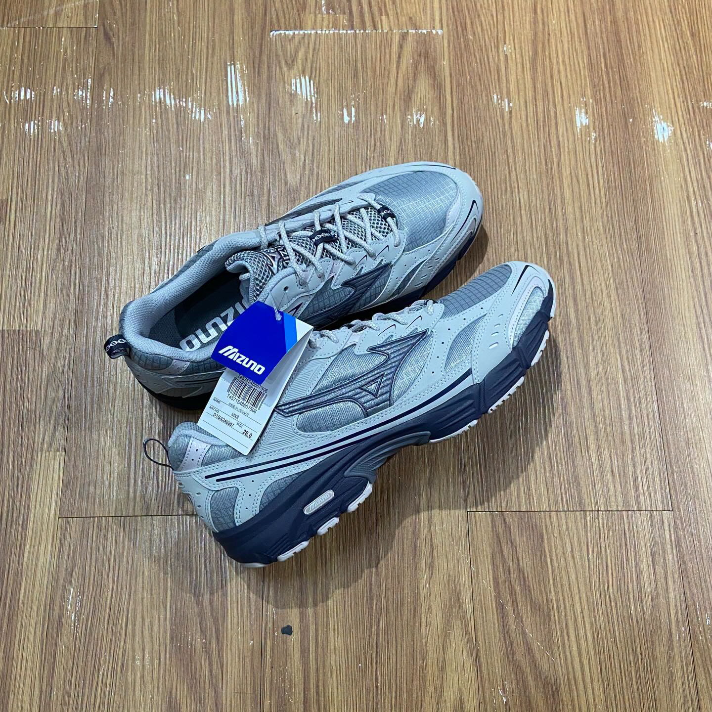 Mizuno MXR Grey D1GA246807