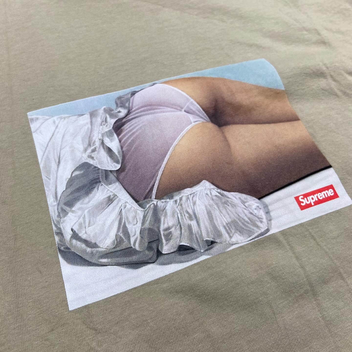 Supreme Maude Tee Stone (Display Item)