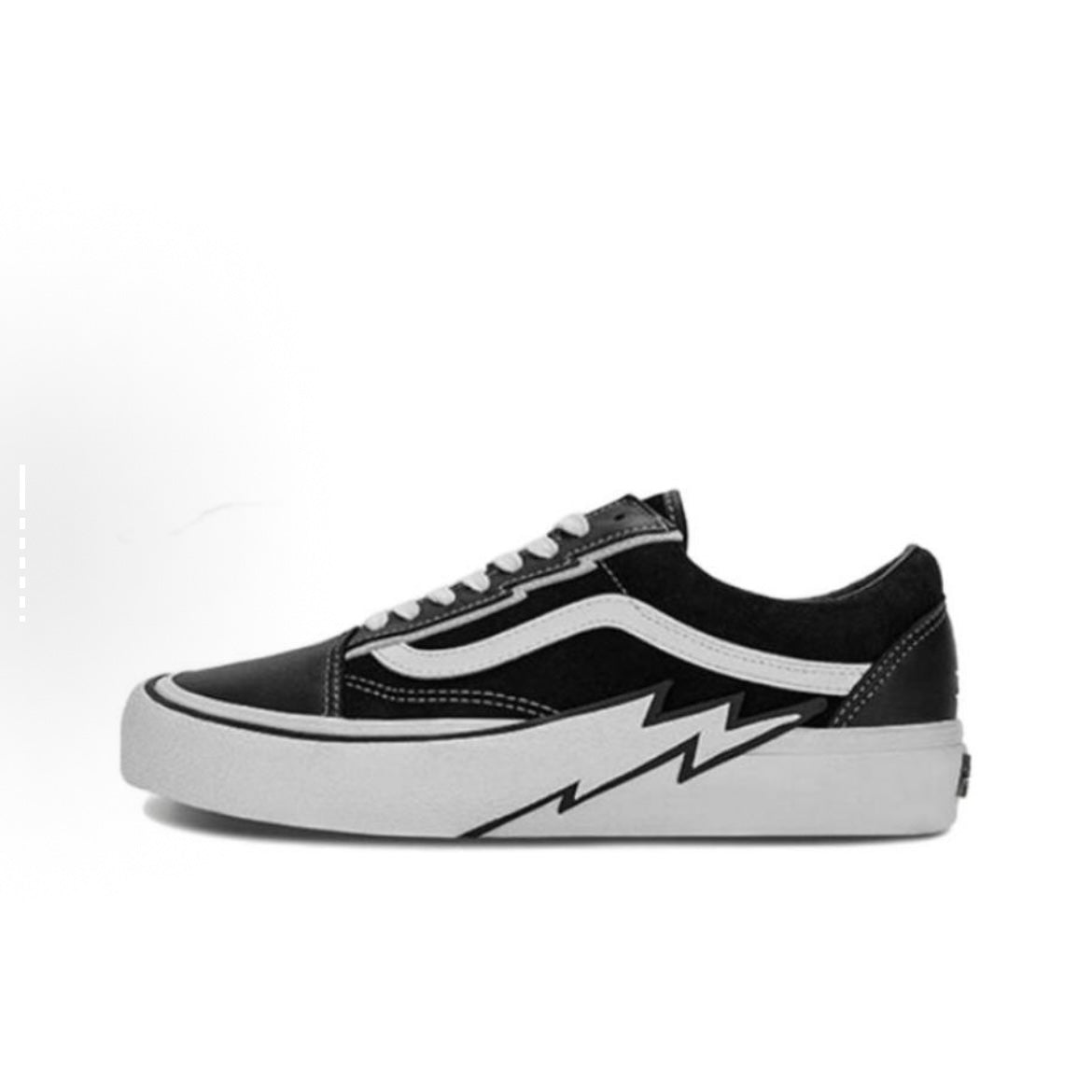 Mastermind World x Vans Vault Old Skool Bolt LX Black White VN0007PRBLK1 黑白 MMJ MMW Japan