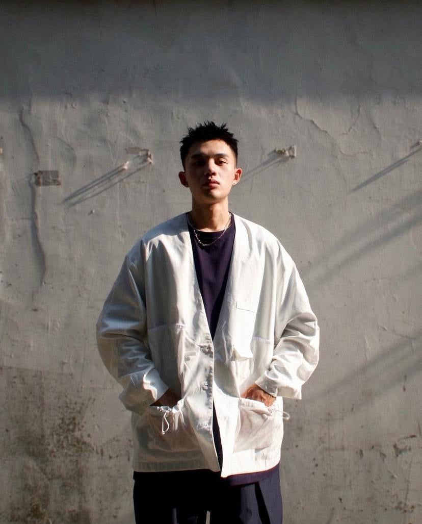 UBDD Reversible Function Kimono Blazer White