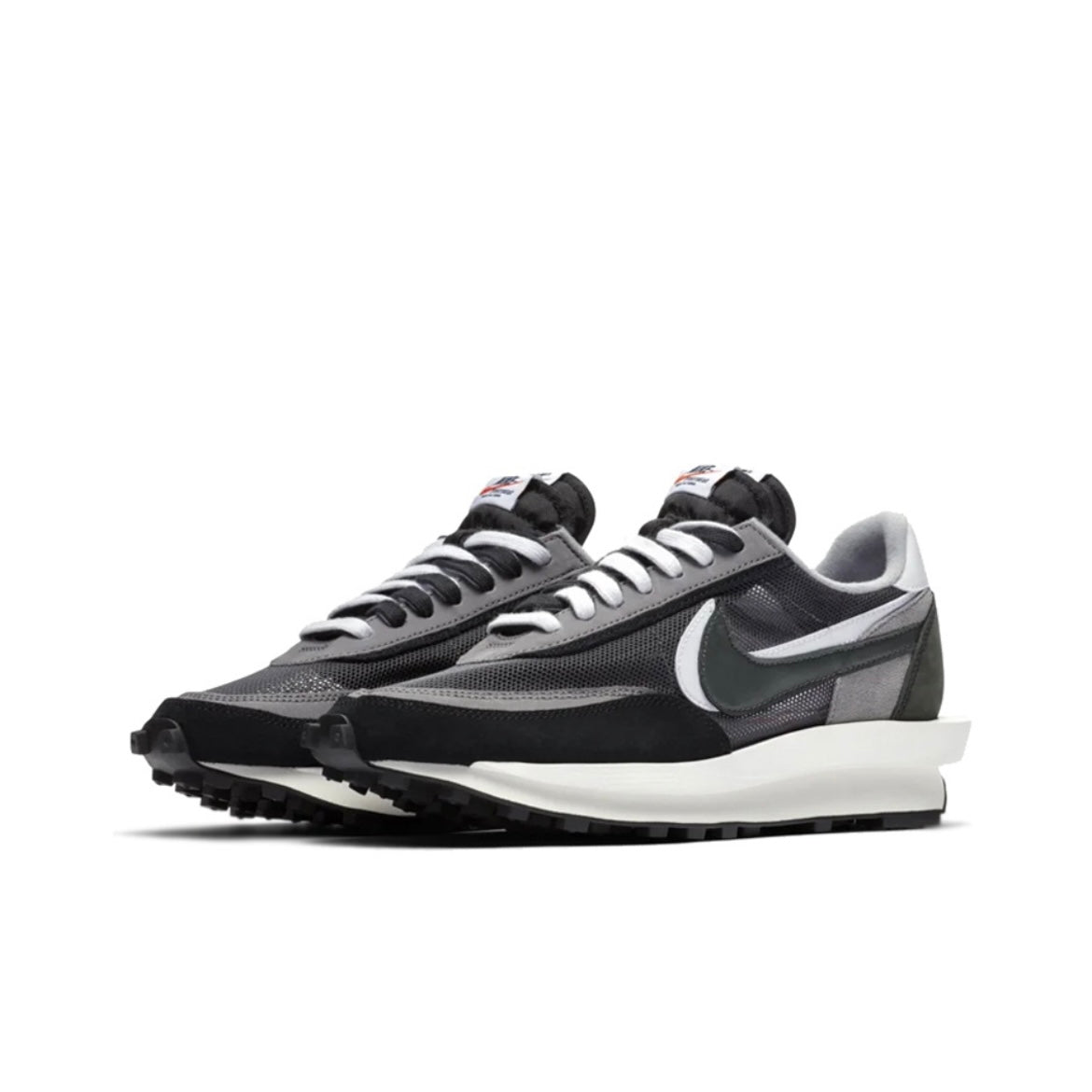 Nike Sacai LD Waffle Black White BV0073-001