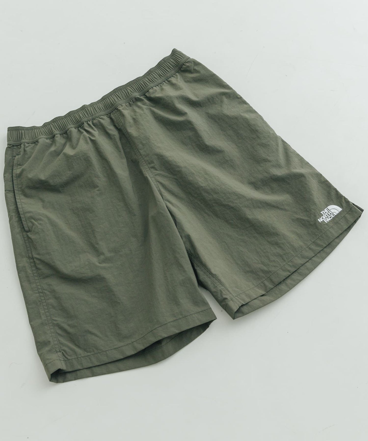 The North Face TNF Versatile Mid Waterproof Shorts Black Olive NB42331