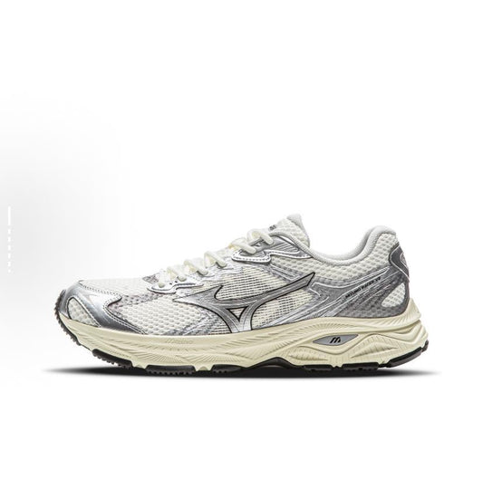 Preorder 預訂 Mizuno Racer V2 2.0 Silver White D1GH250606