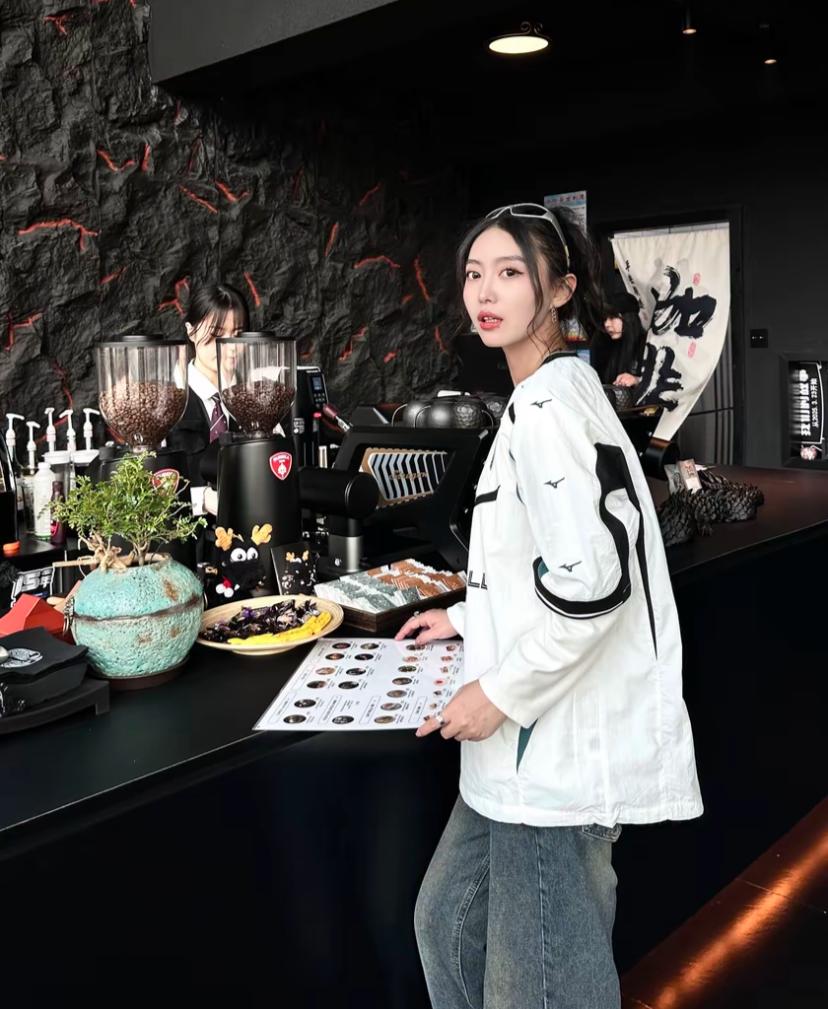 Preorder 預訂 Mizuno Blokecore Soccer Jersey SS White 足球球衣