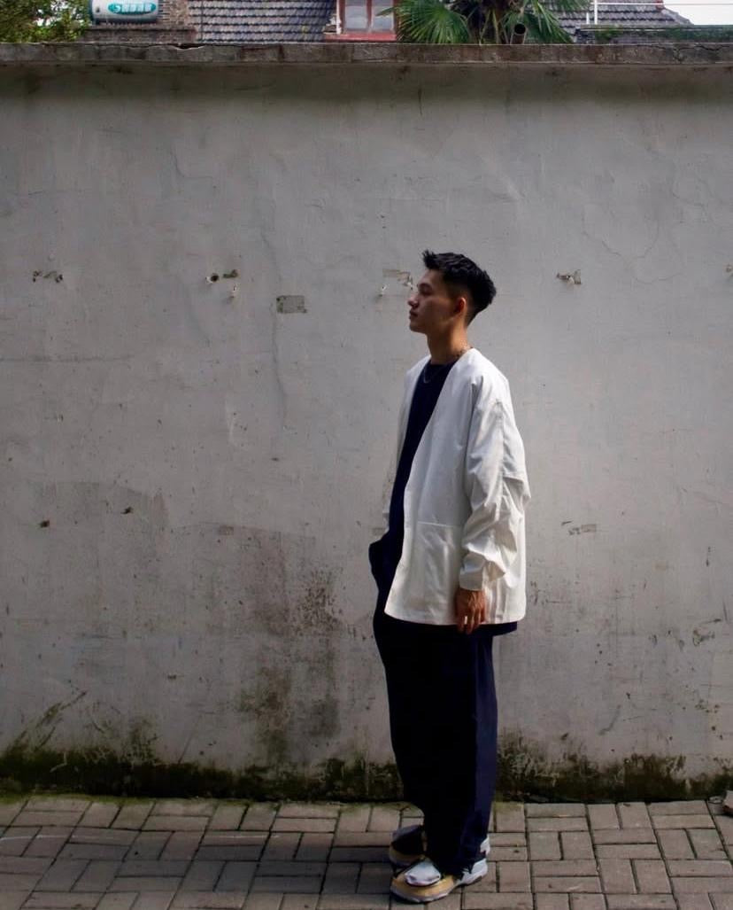 UBDD Reversible Function Kimono Blazer White