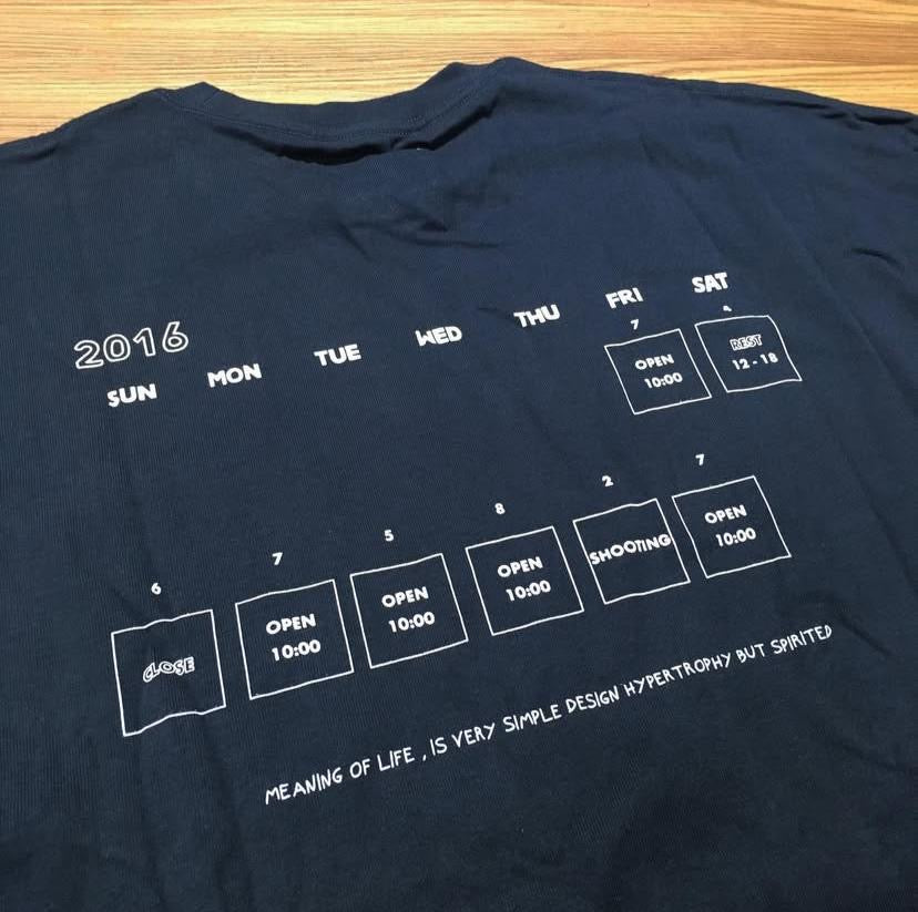 Pin Sktbs Calendar Pocket Tee Navy White