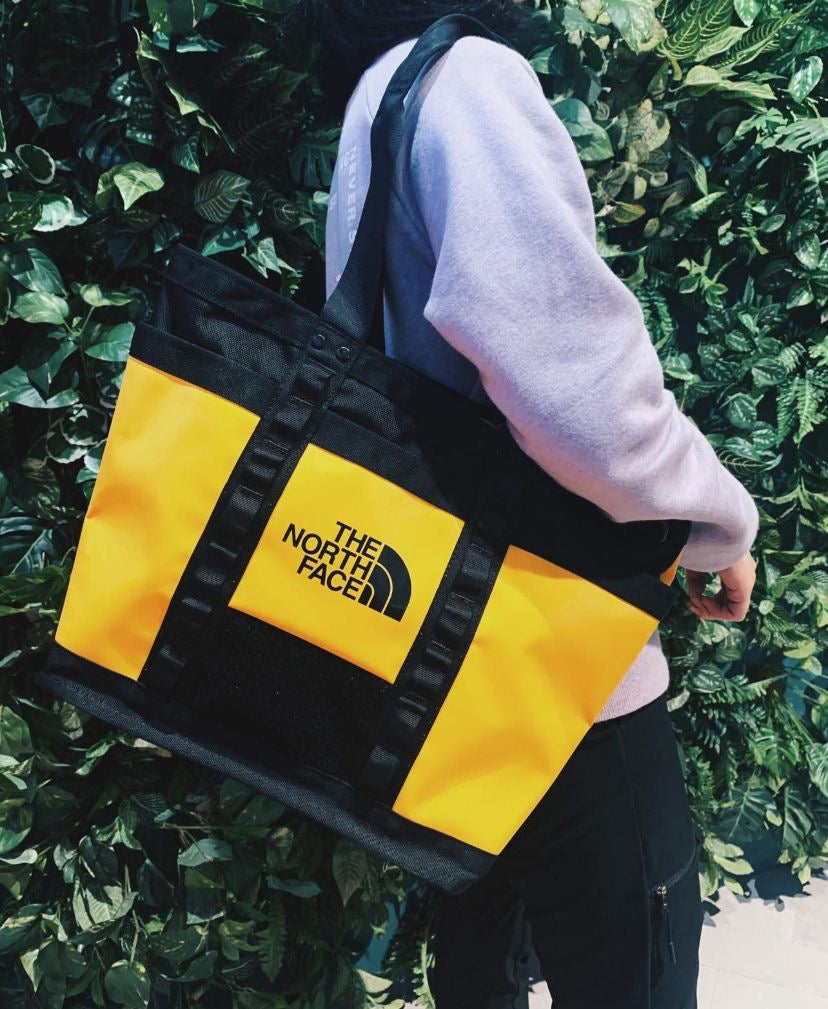 The North Face TNF Explorer Utility Tote Bag Yellow NF0A3KZUZU3 Black NF0A3KZUKY4