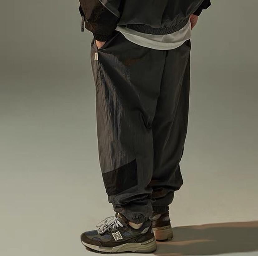 Pin Sktbs 22SS Zip Track Pant Black Grey