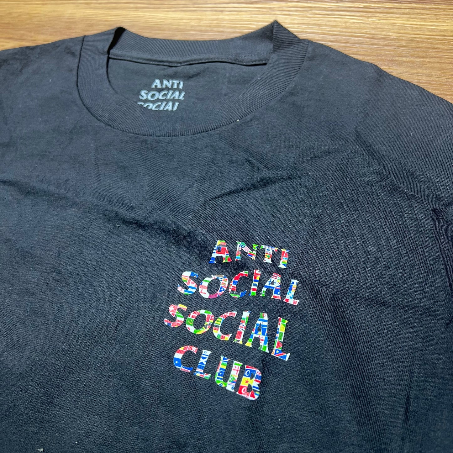 Anti Social Social Club ASSC Multi Flag Tee Black White (Made in USA) 黑色 白色 萬國旗字