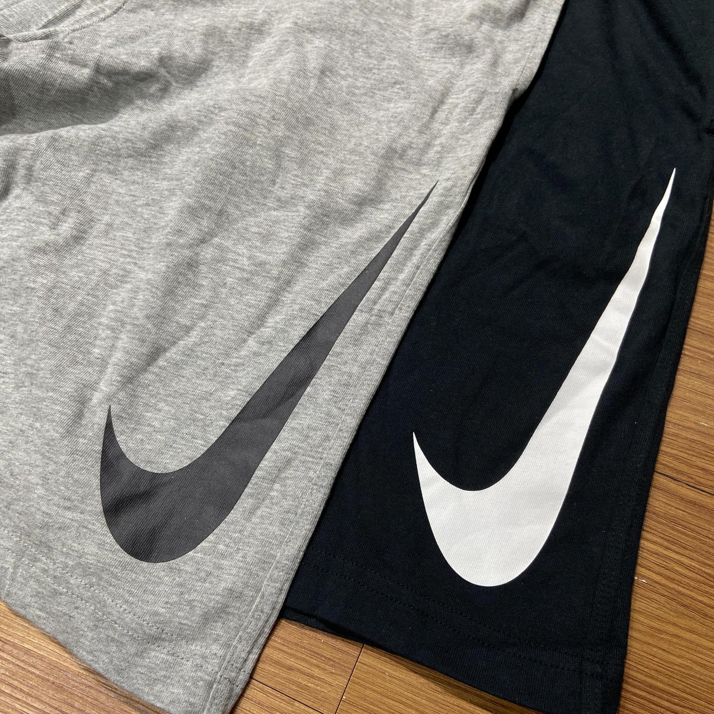 Nike Kids Big Swoosh Logo Shorts 實拍