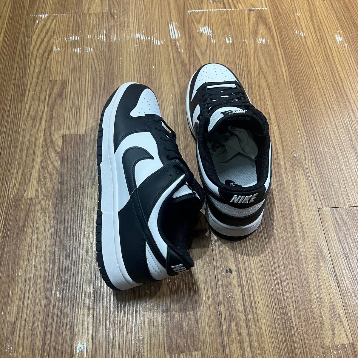 Nike WMNS Dunk Low White Black Panda DD1503-101