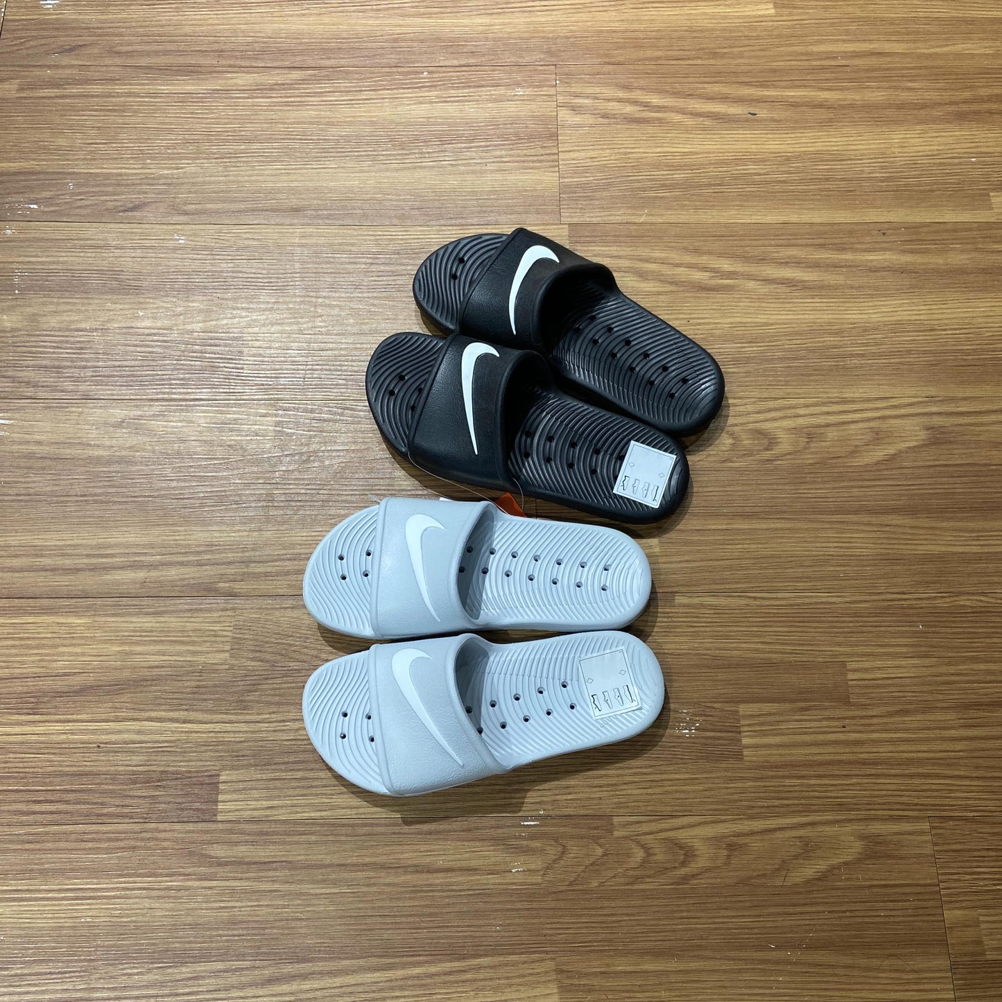 Nike WMNS Kawa Shower Slider Black / Pure Platinum 實拍