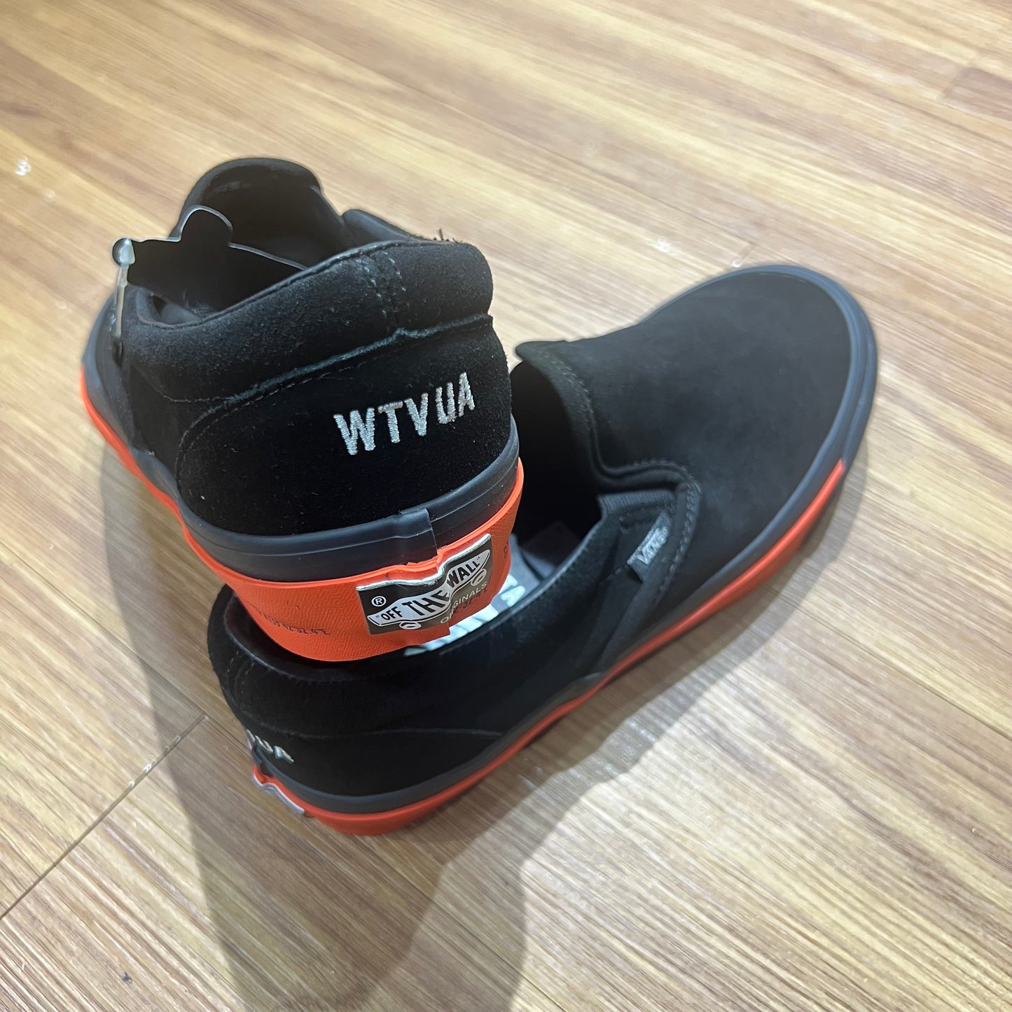 Wtaps x Vans OG Classic Slip On GPS/Black/Orange VN0A45JK20E1 實拍