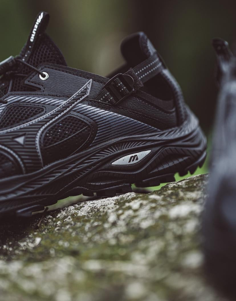 Preorder 預訂 Mizuno Racer Trail SE Triple Black D1GH241903