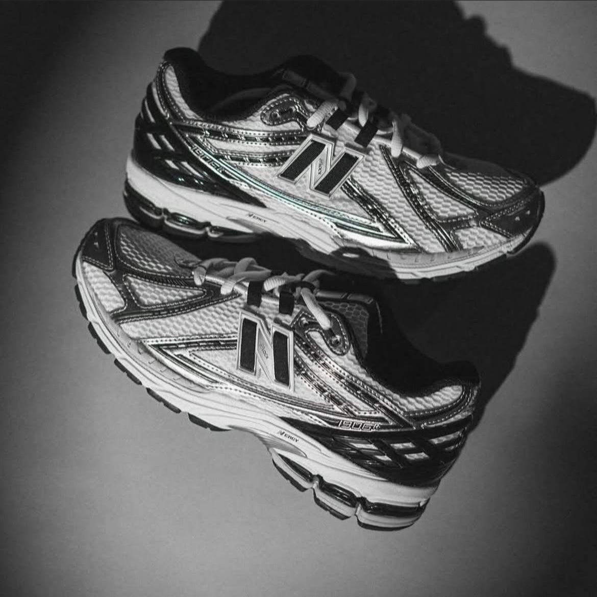 Preorder 預訂 New Balance M1906RER Silver Black 銀黑 1906R