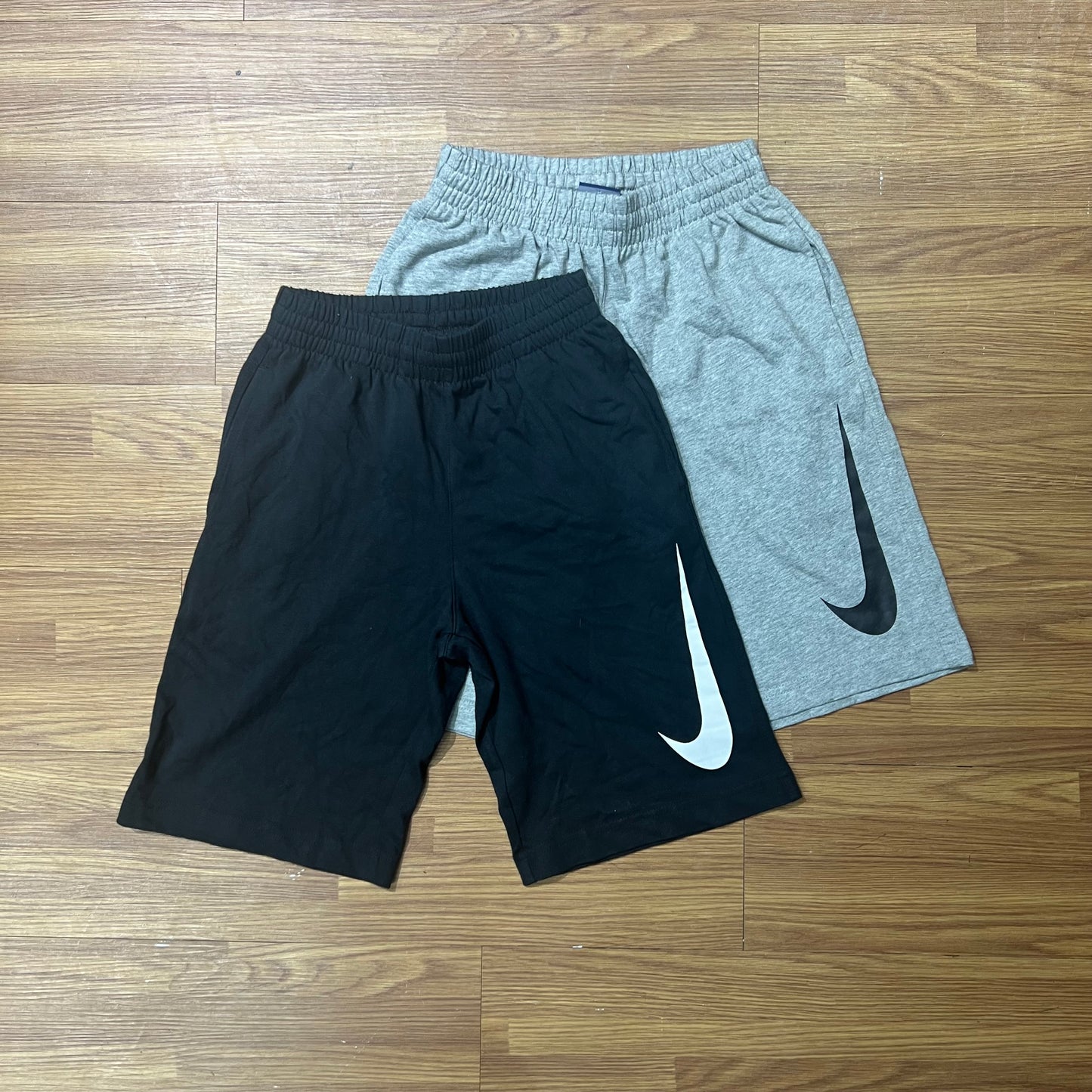 Nike Kids Big Swoosh Logo Shorts Black 875102-010 / Grey 875102-063