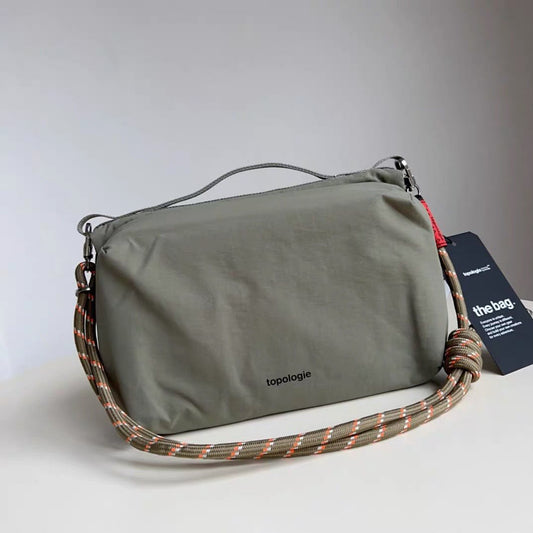 Preorder 預訂 Topologie Bottle Sacoche Bag (Large) Olive 防水布料+防水拉鏈