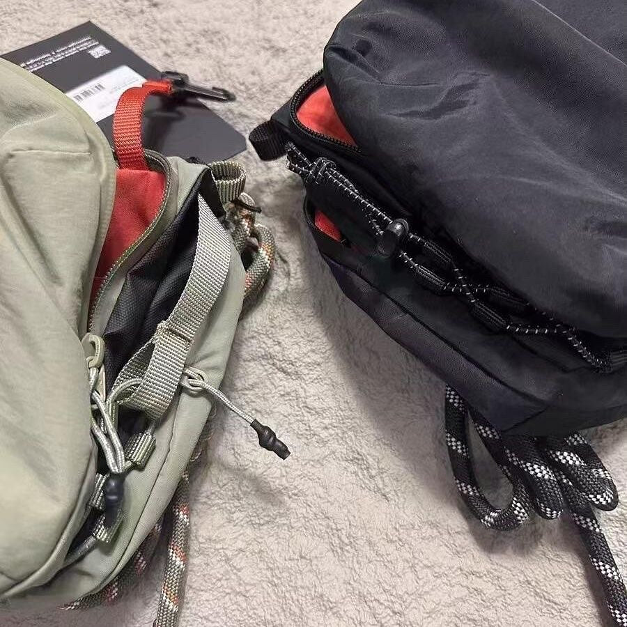 Preorder 預訂 Topologie Bottle Sacoche Bag (Large) Olive 防水布料+防水拉鏈