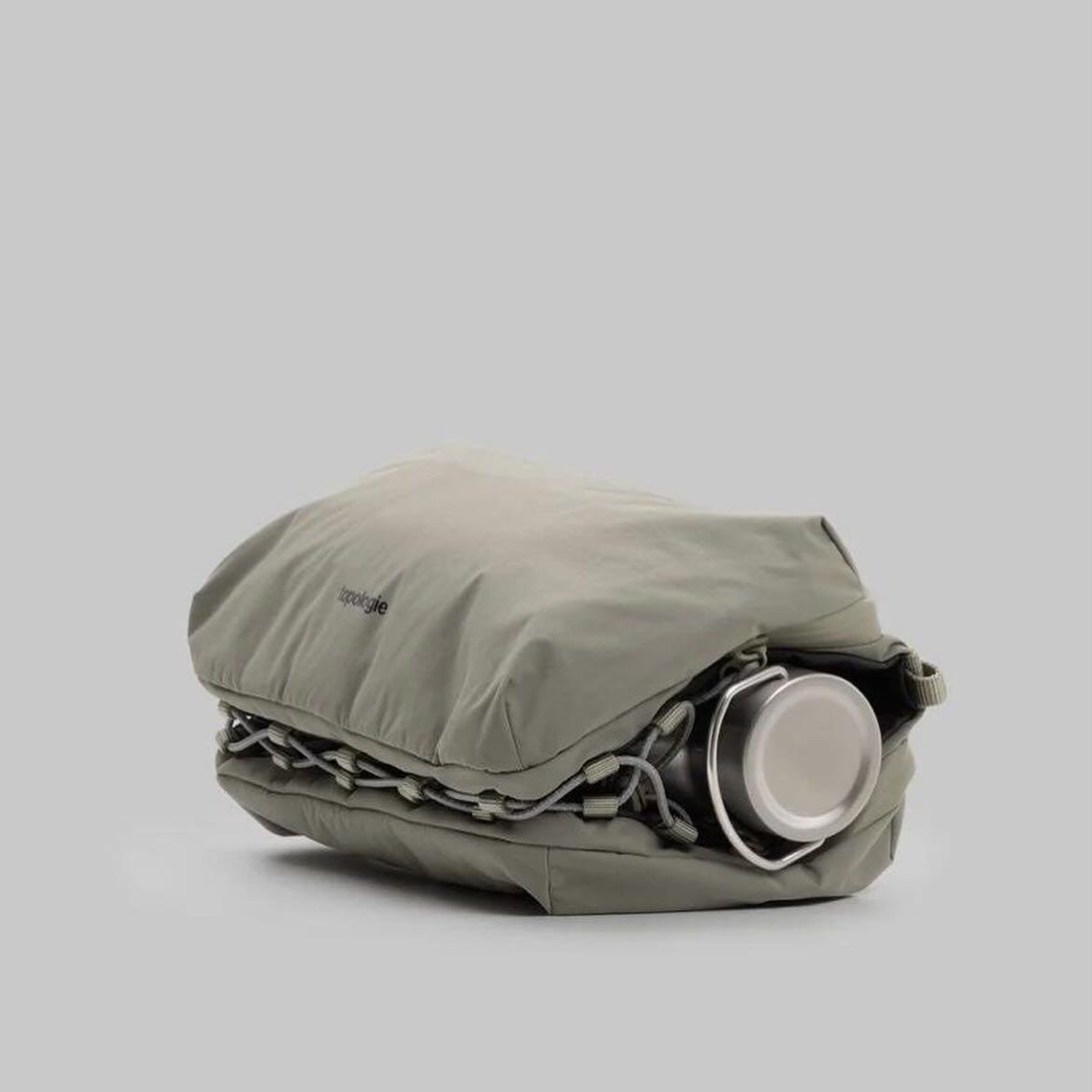 Preorder 預訂 Topologie Bottle Sacoche Bag (Large) Olive 防水布料+防水拉鏈