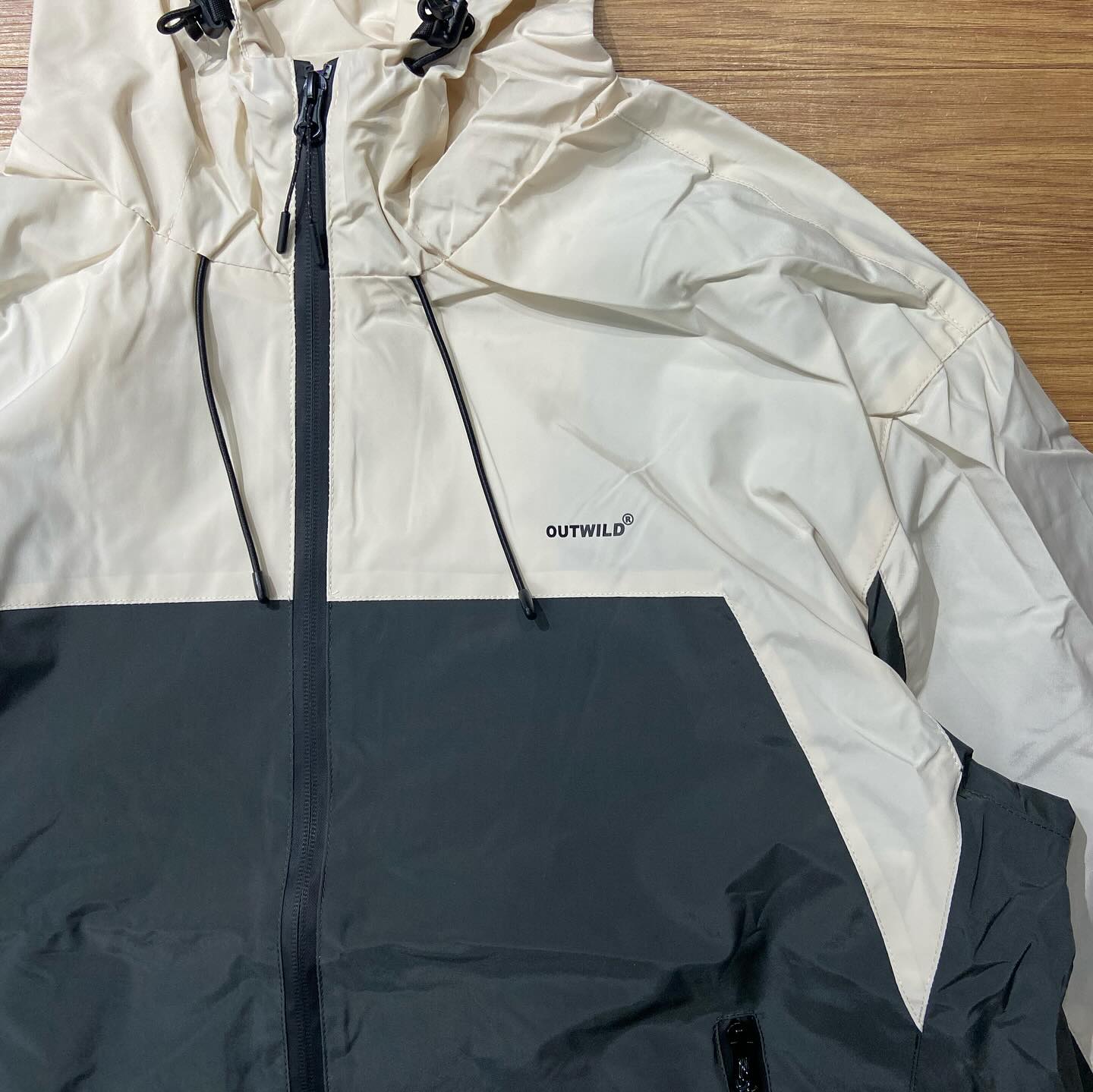 Outwild 3M Reflective Waterproof Jacket 3M反光物料防水防風衝鋒衣
