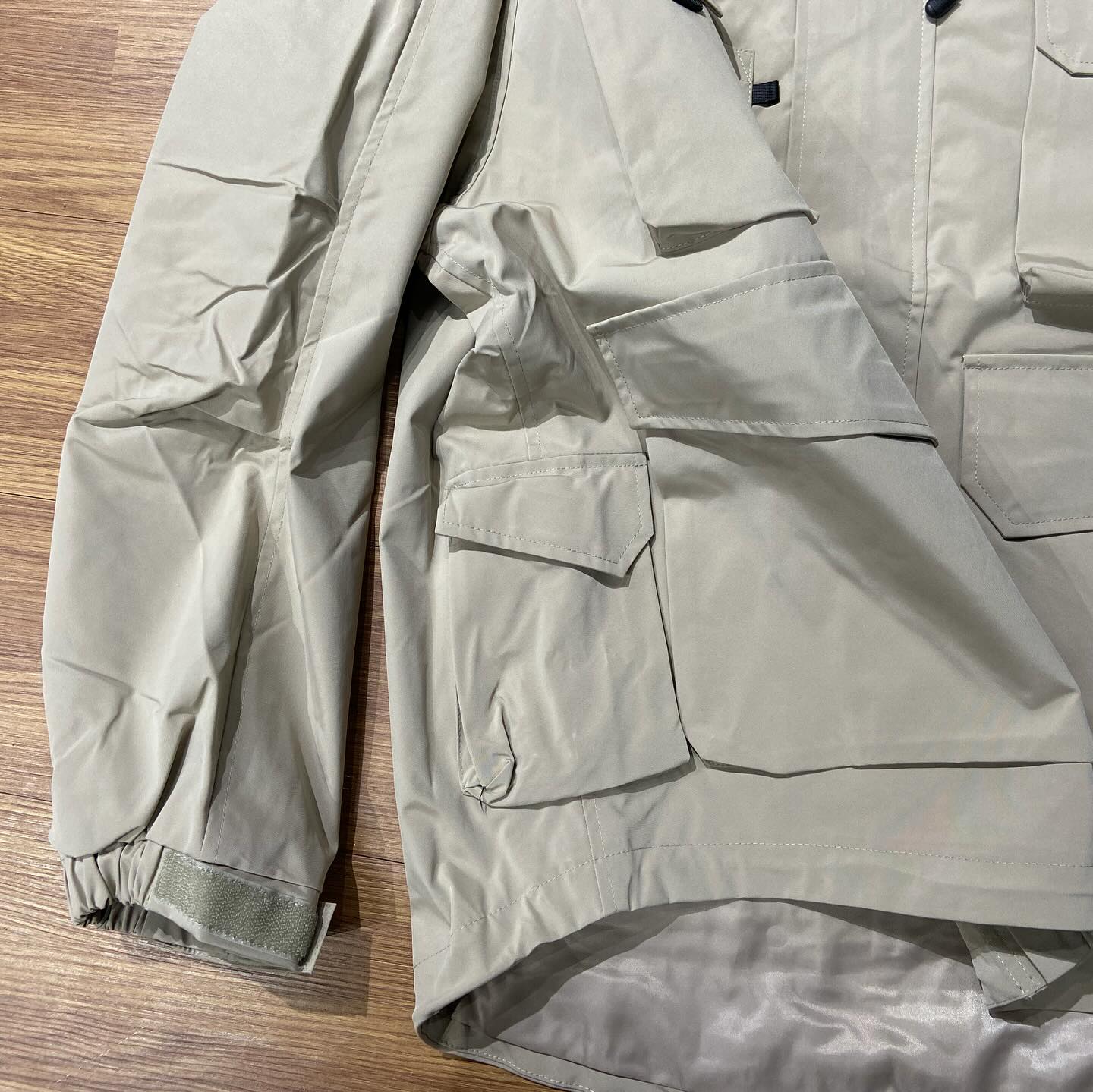 Outwild Stunning Jacket 暴雨級硬殼式衝鋒衣