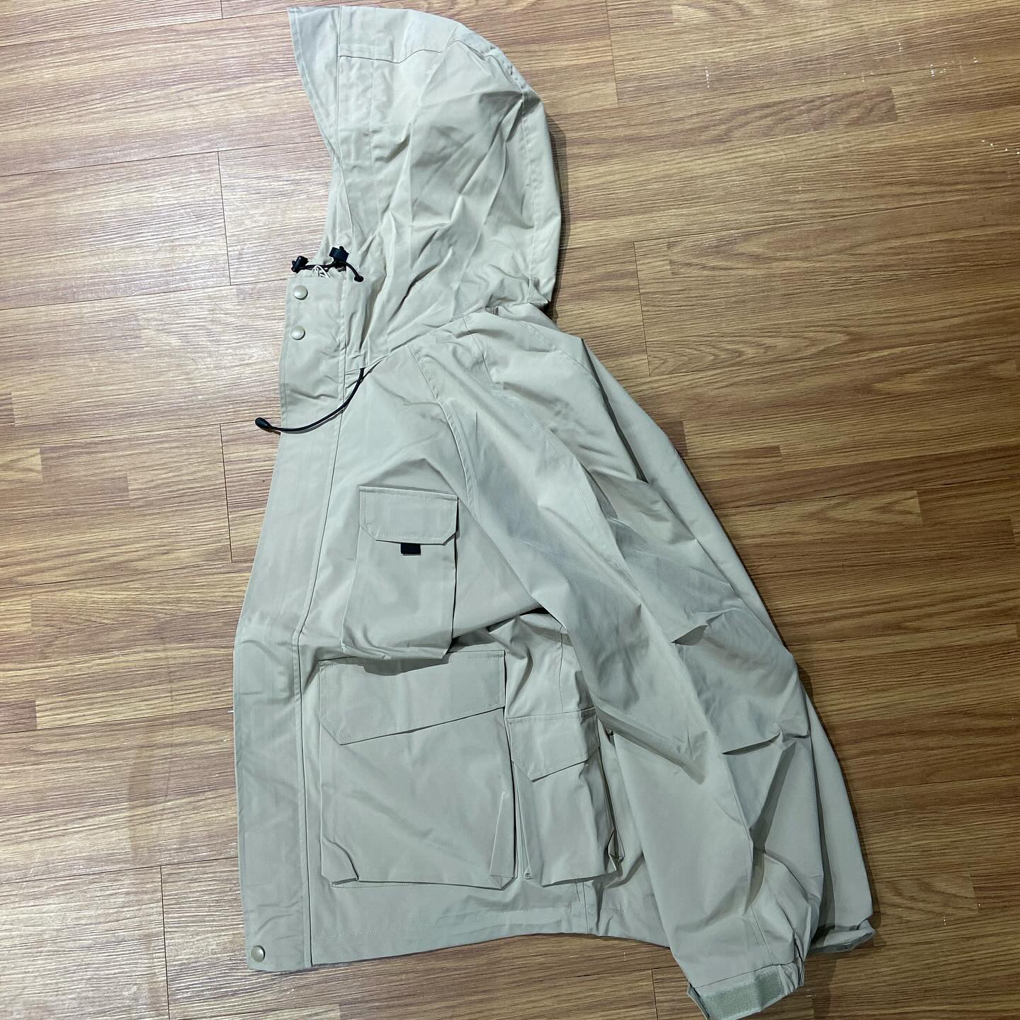 Outwild Stunning Jacket 暴雨級硬殼式衝鋒衣