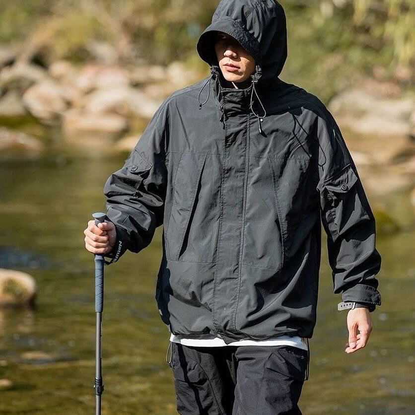 Outwild Mountain Light Waterproof Jacket 暴雨級防水防風衝鋒衣