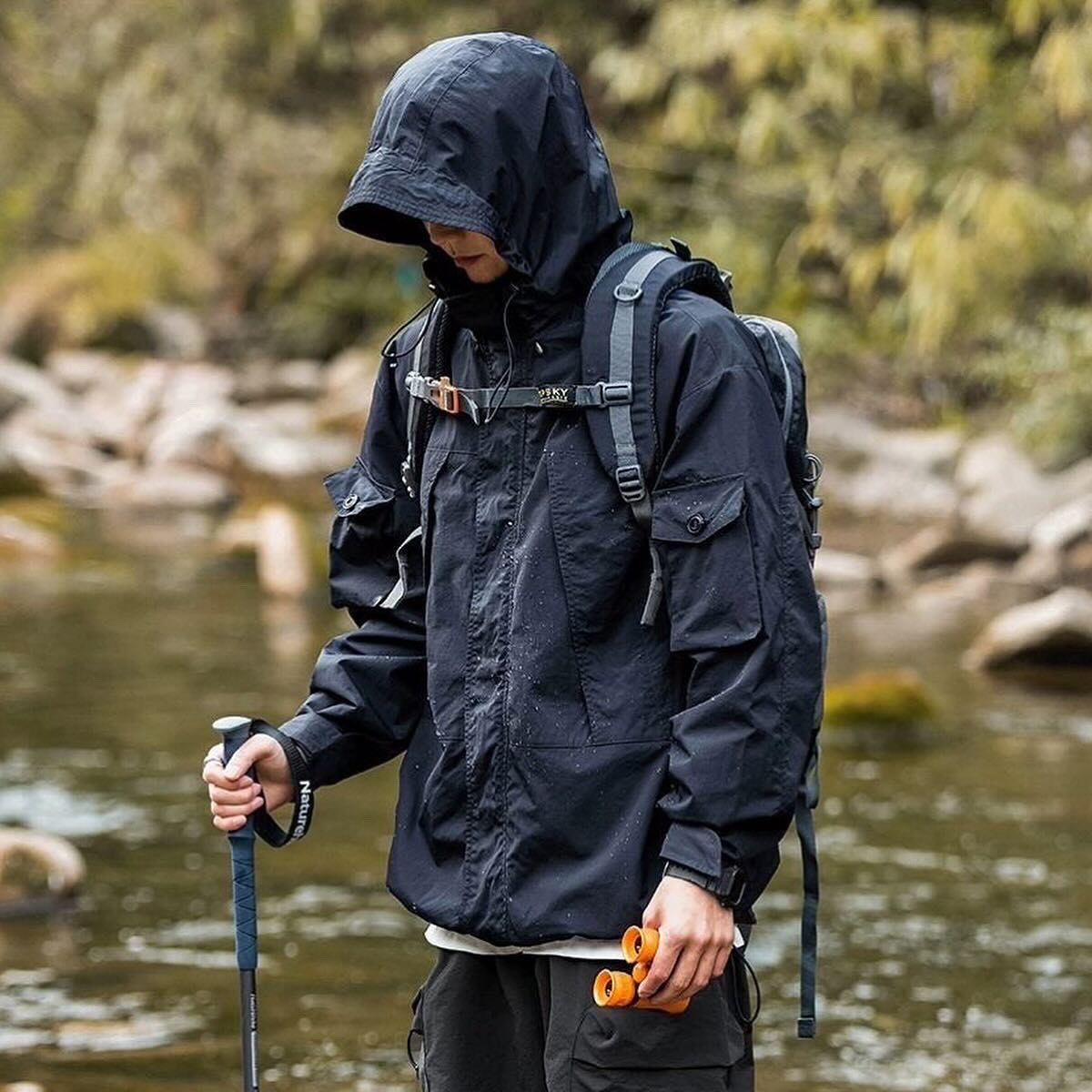 Outwild Mountain Light Waterproof Jacket 暴雨級防水防風衝鋒衣
