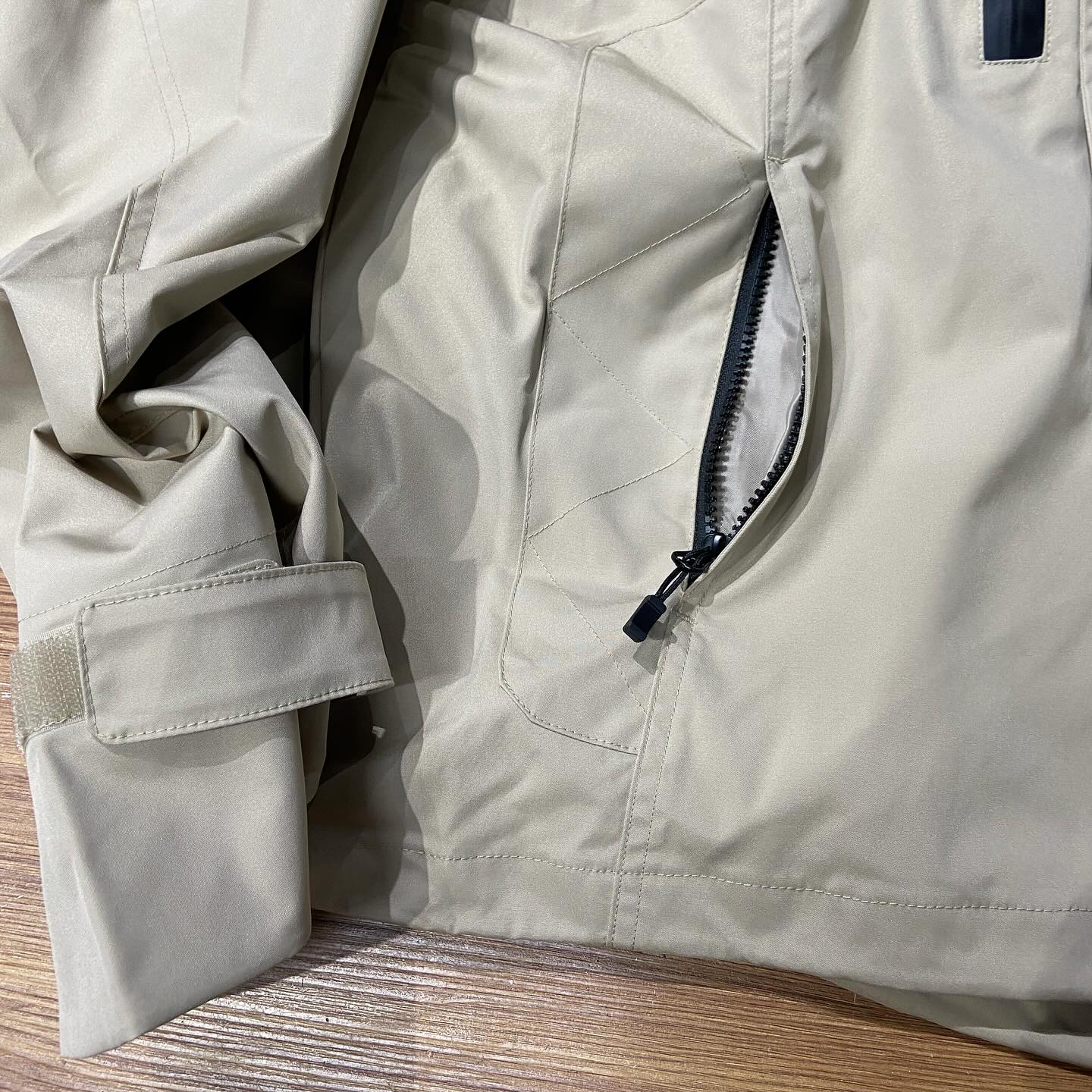 Outwild Watertight Jacket 暴雨級硬殼式衝鋒衣