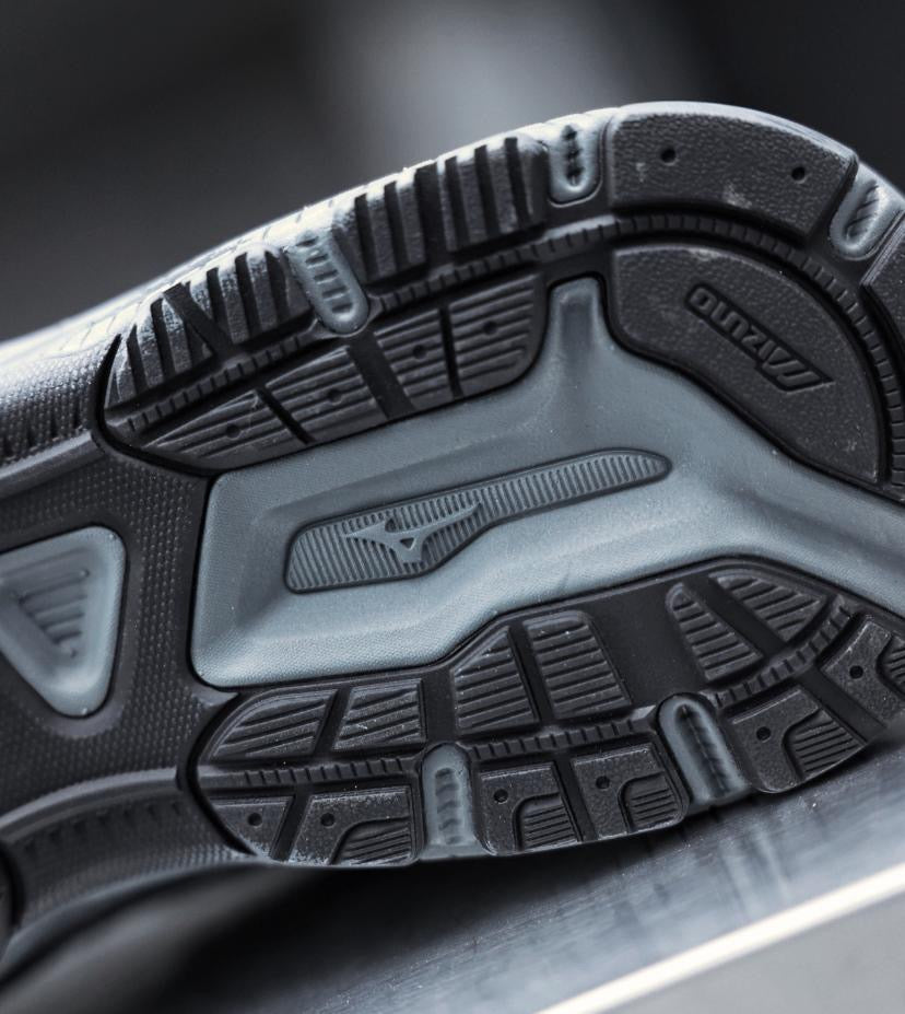 Preorder 預訂 Mizuno Racer S Grey Silver D1GH223524
