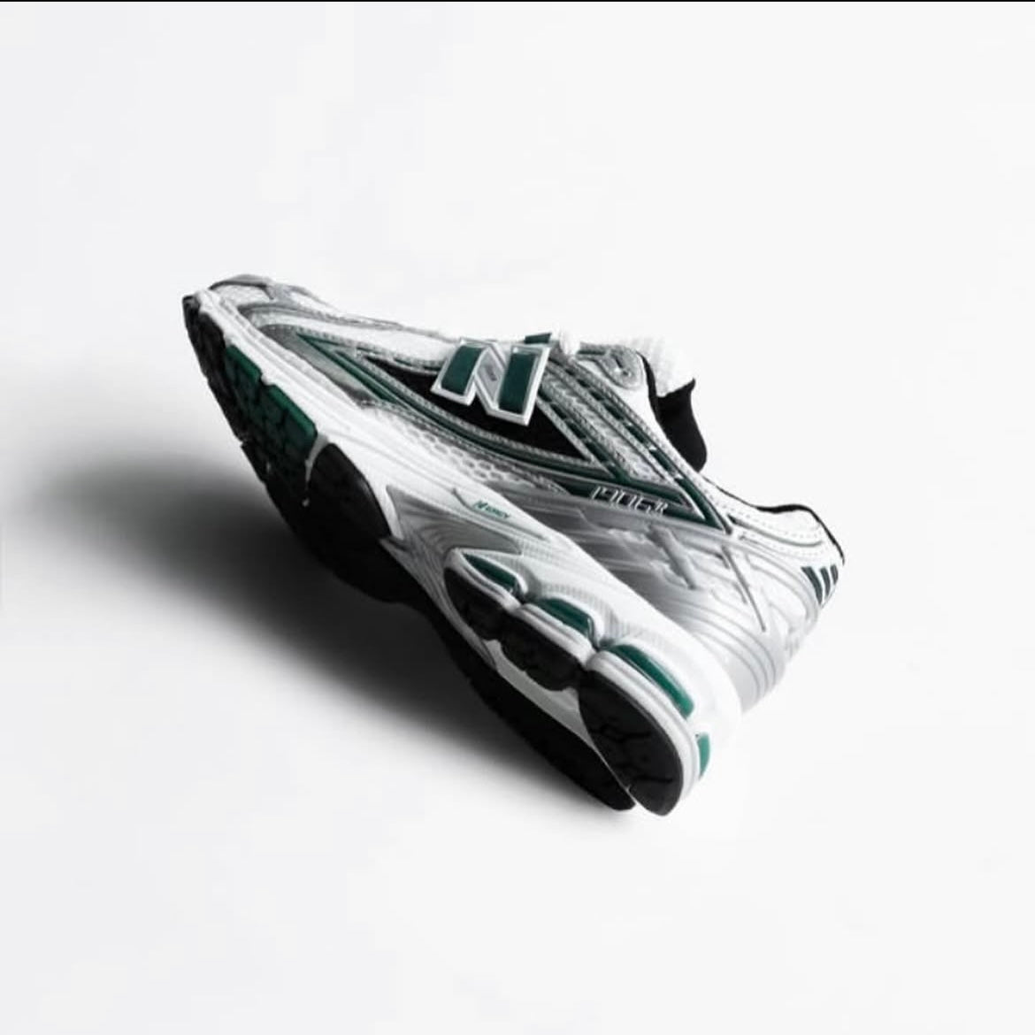 Preorder 預訂 New Balance M1906REU Silver Metallic Nightwatch Green 白銀 1906R