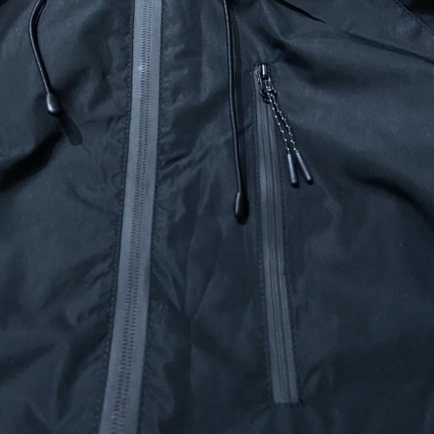 Outwild Waterproof 2-Tone Jacket 暴雨級三防衝鋒衣
