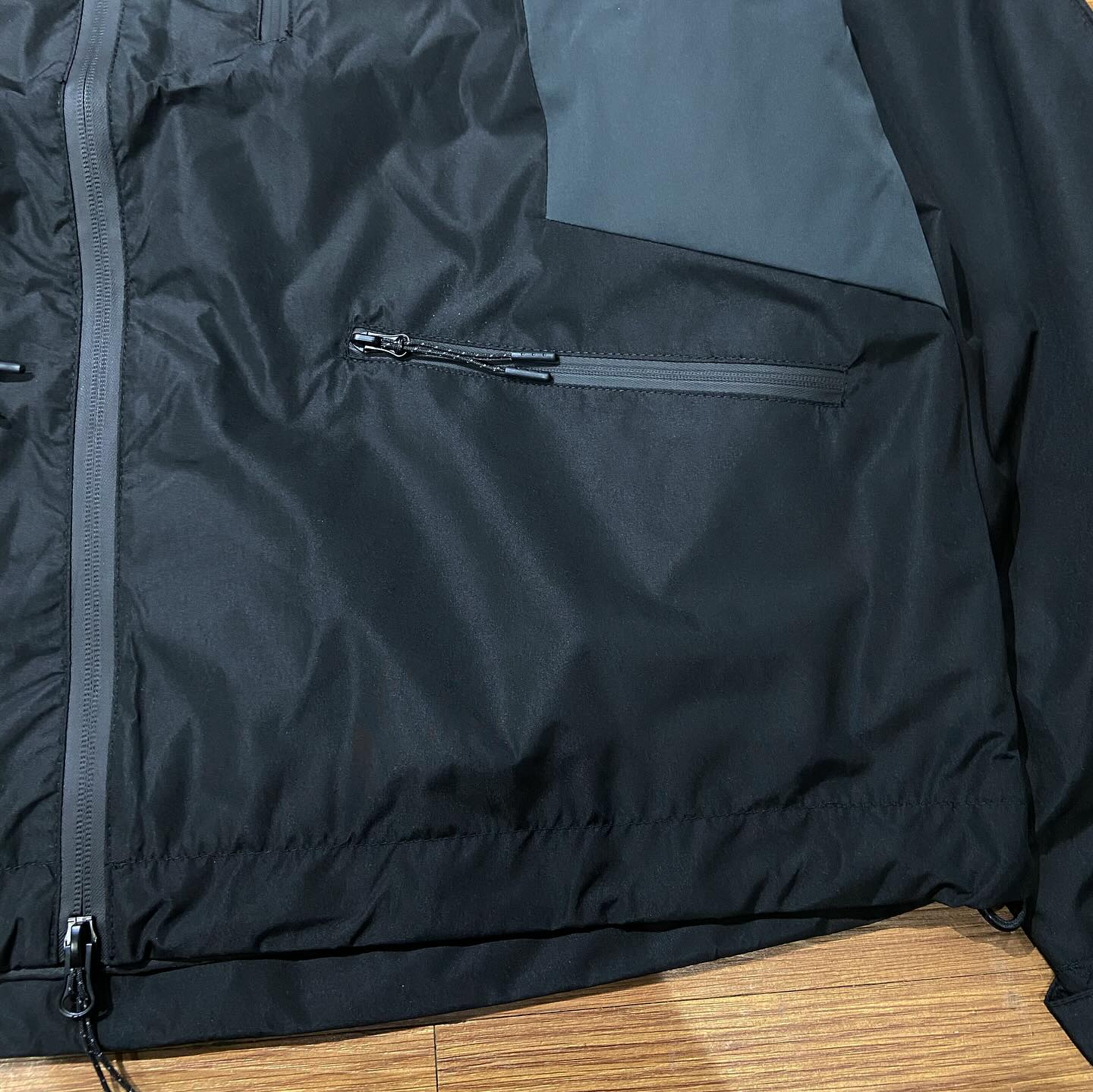 Outwild Waterproof 2-Tone Jacket 暴雨級三防衝鋒衣