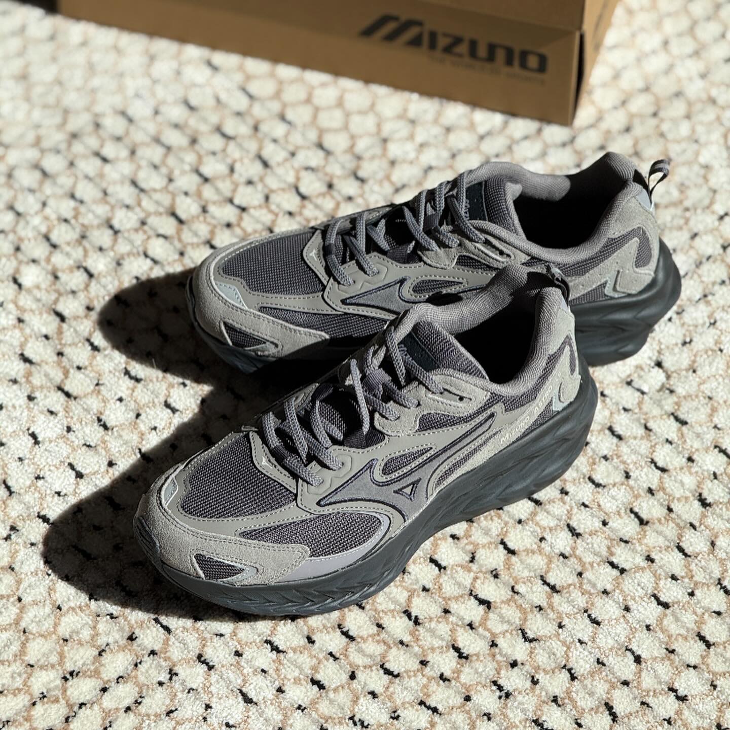 Preorder 預訂 Mizuno Astro LS 2025 復古緩震跑鞋系列