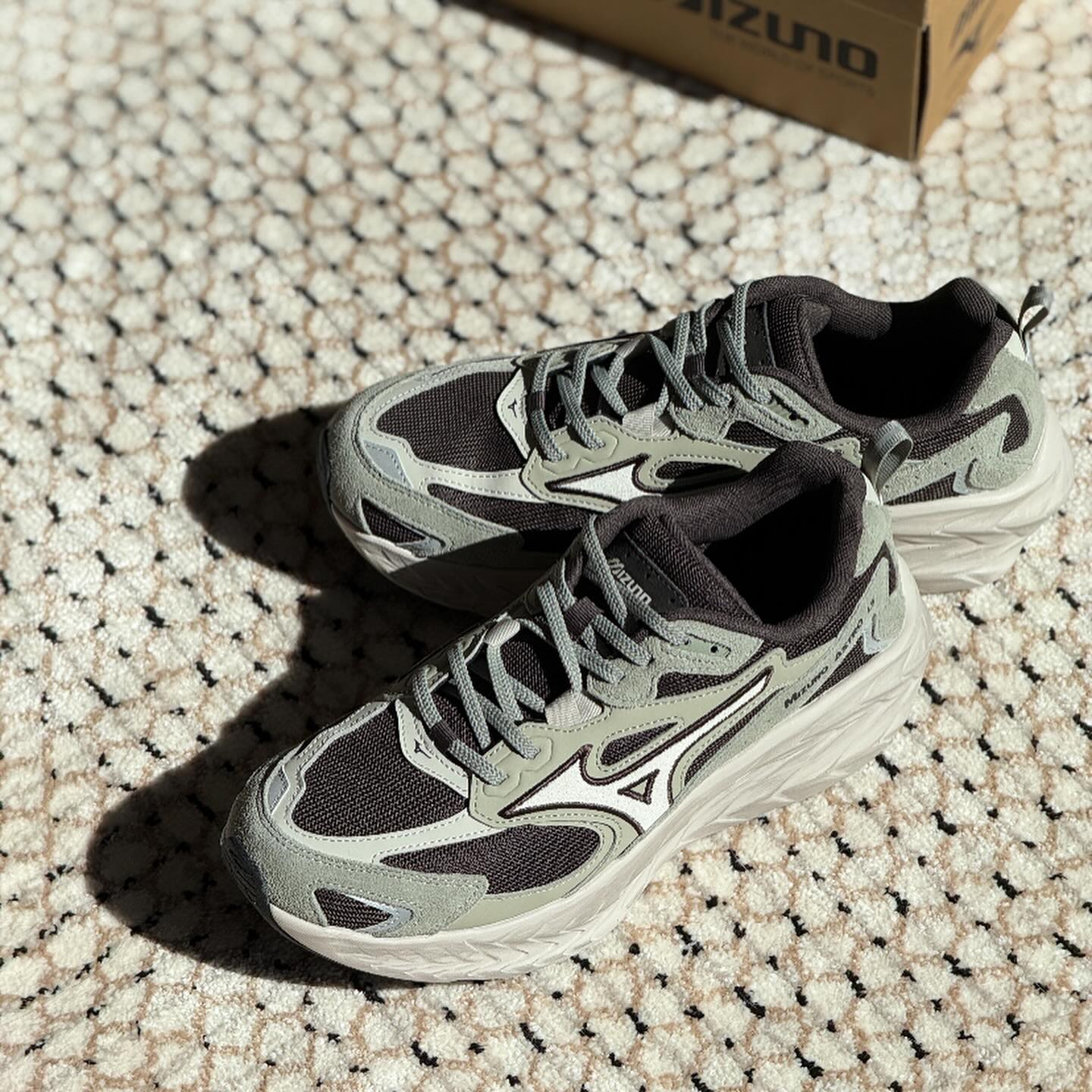 Preorder 預訂 Mizuno Astro LS 2025 復古緩震跑鞋系列