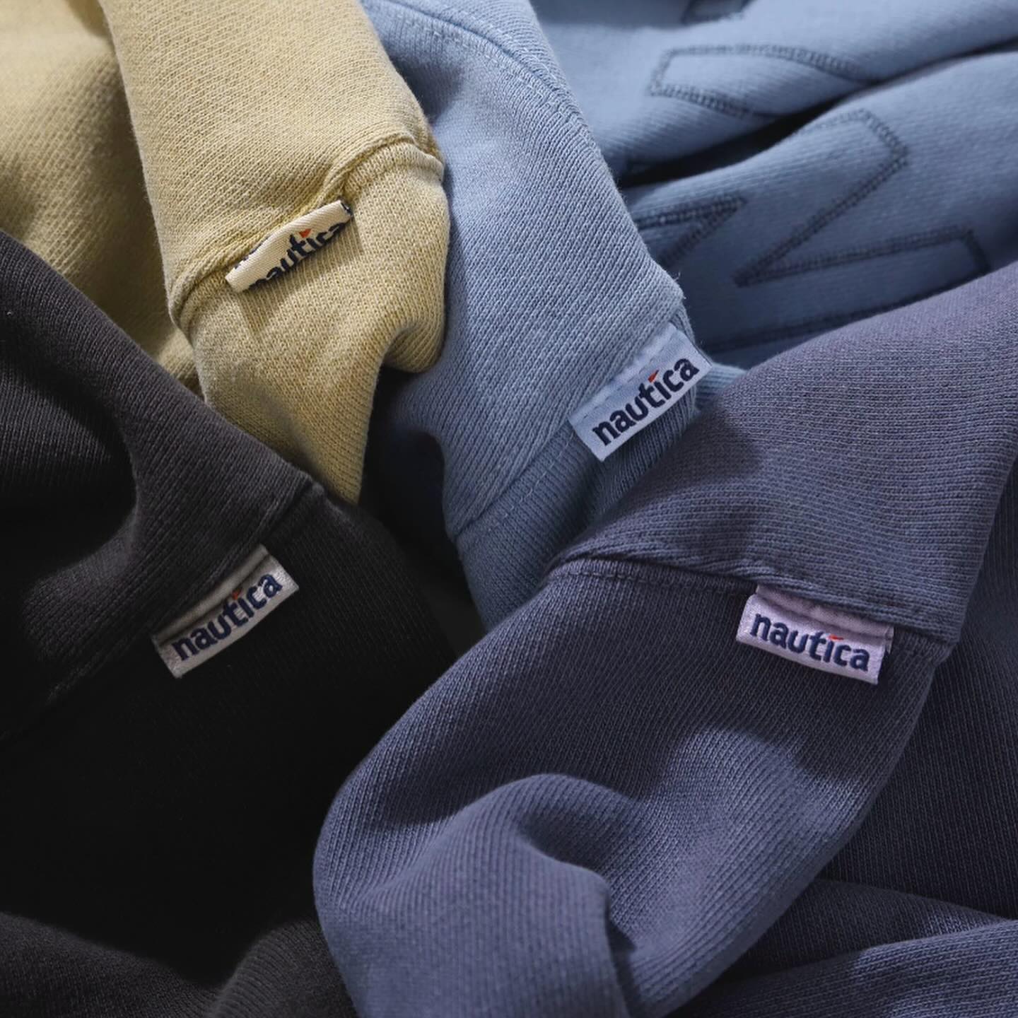 Nautica White Sail Label Pigment Dyed Arch Logo Sweat Crewneck